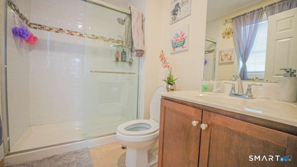 Photo 11 of 2 Kevin Drive, Danbury, CT