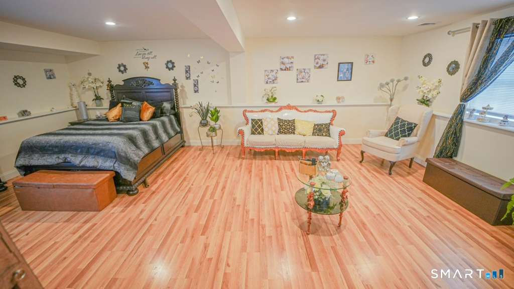 Photo 16 of 2 Kevin Drive, Danbury, CT