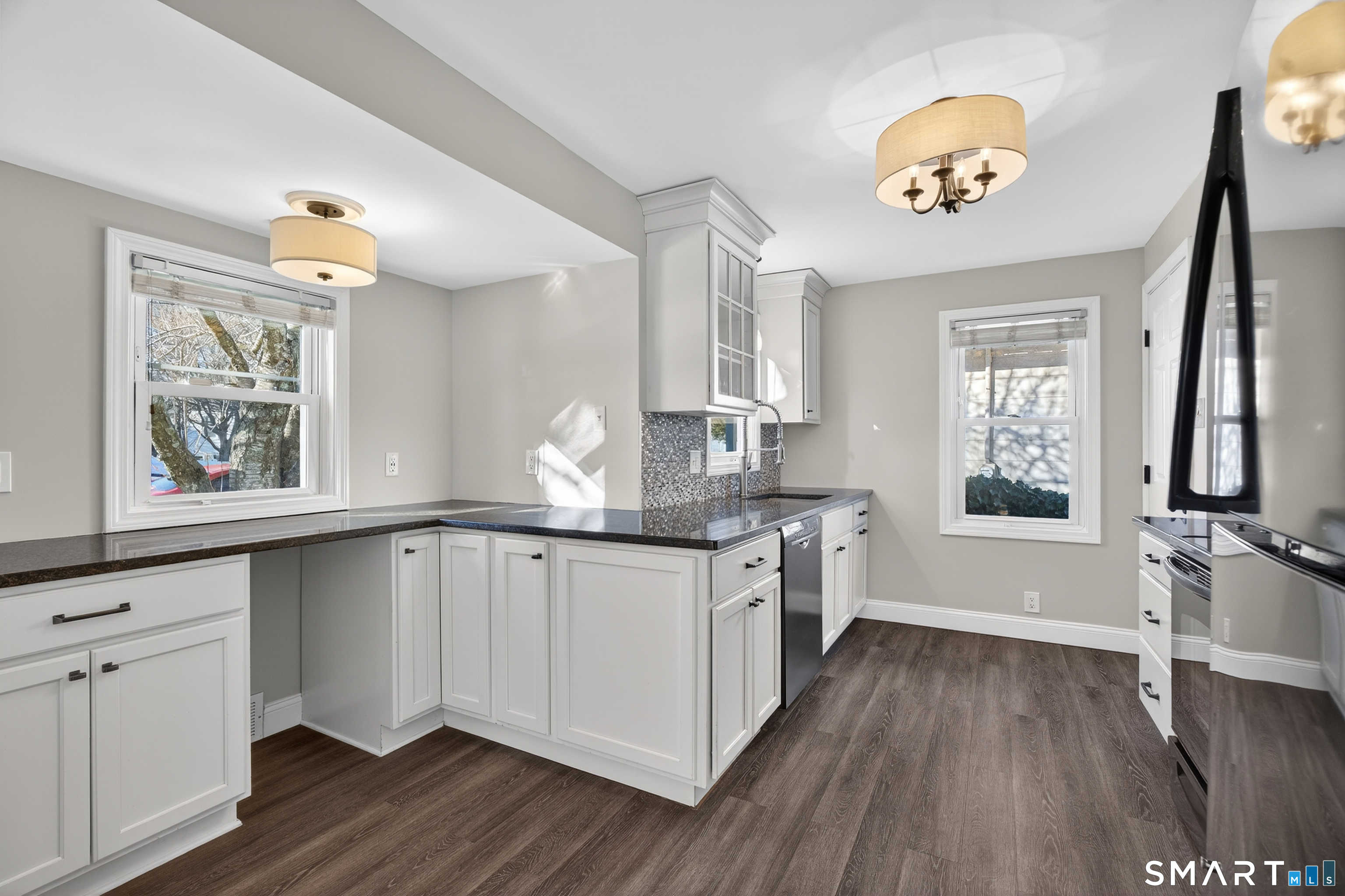 Homes for sale in Milford, CT | 29 Ormond St, Milford, CT 06461 | MLS# 24146176