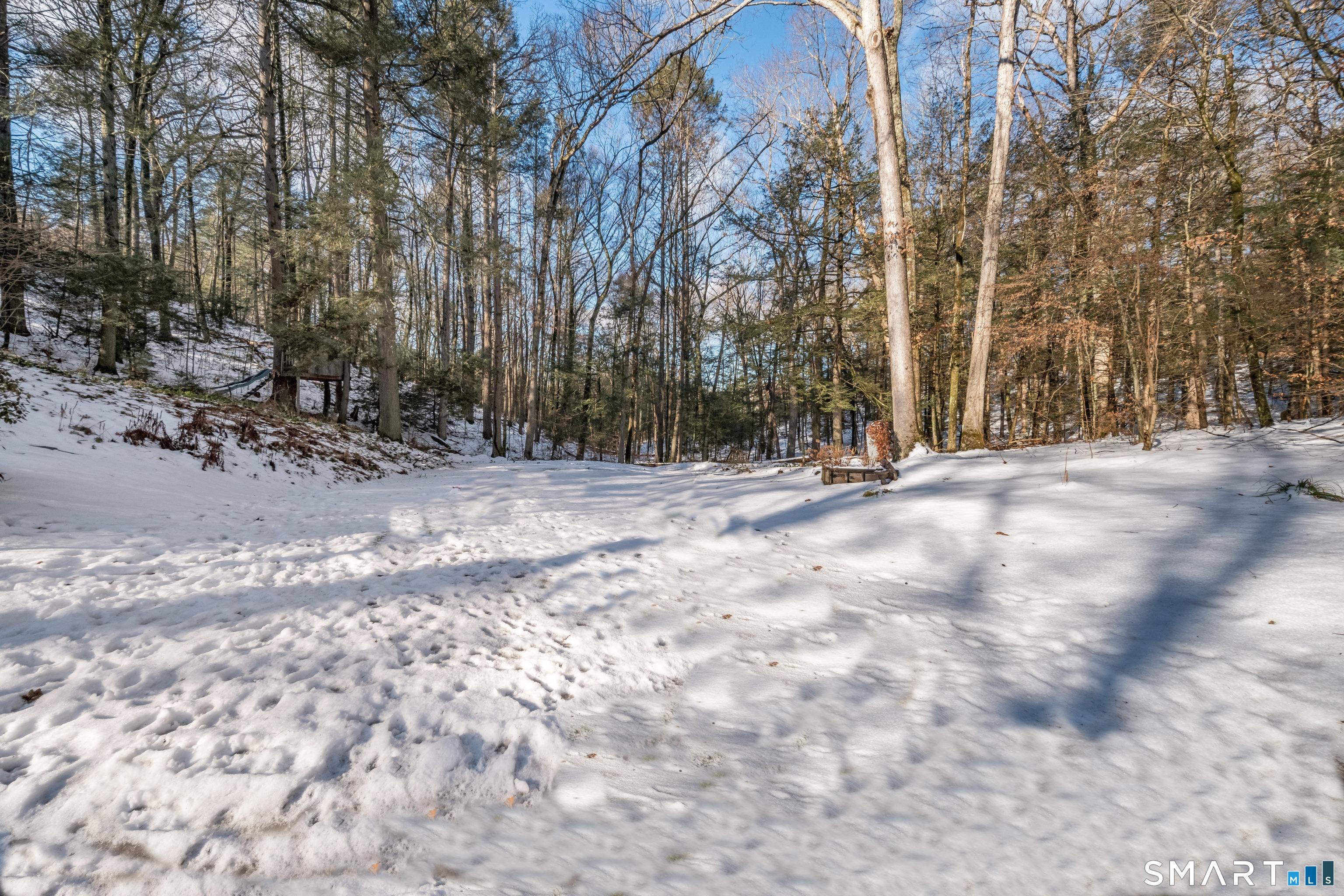 Photo 11 of 25 Lord Davis Lane, Avon, CT