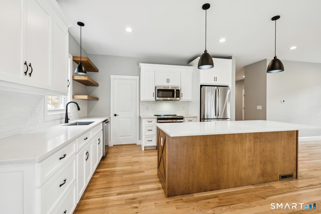 Photo 7 of 358 George Washington Turnpike, Burlington, CT