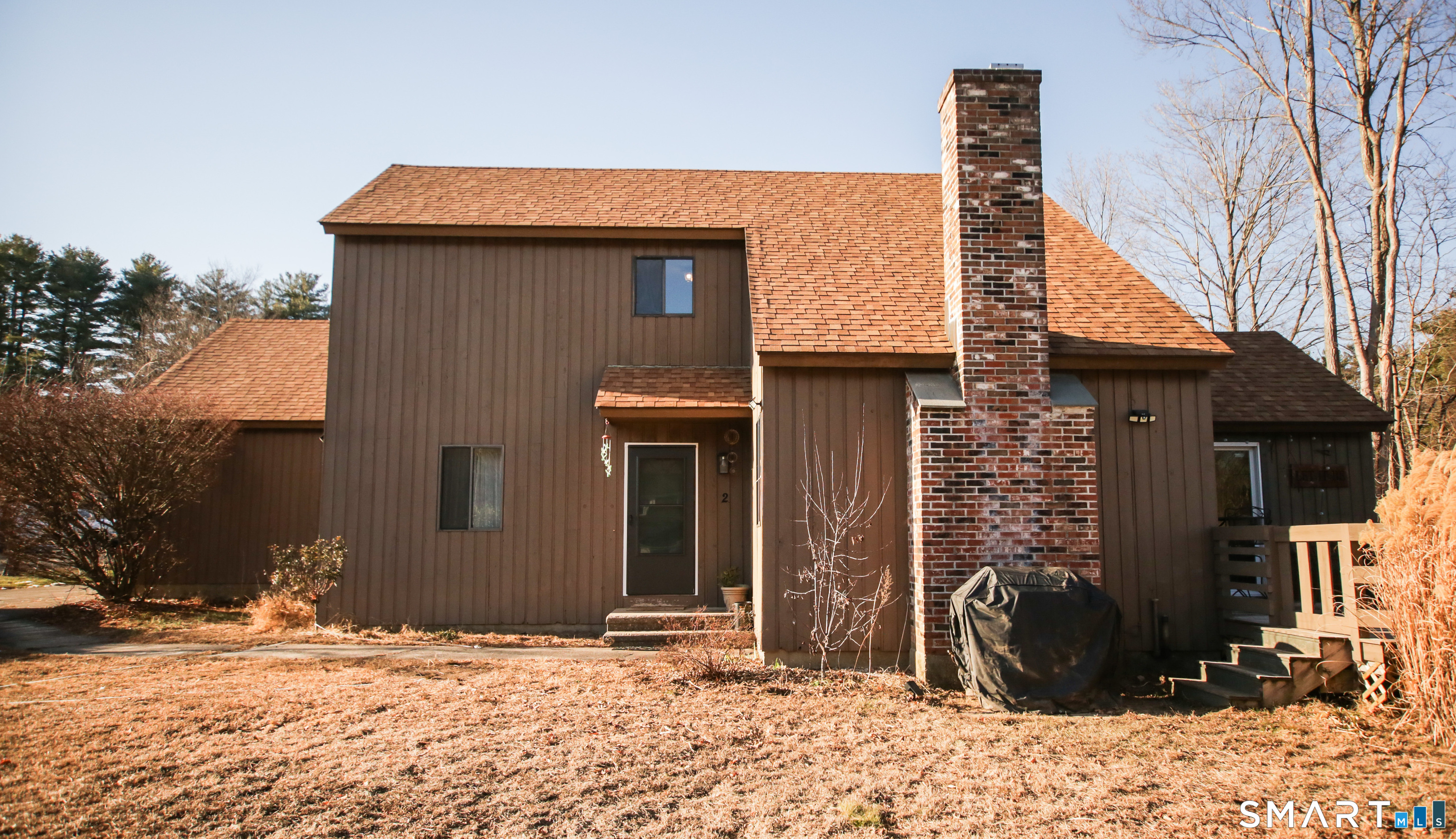 Photo 2 of 2 Meadow Court, Simsbury, CT