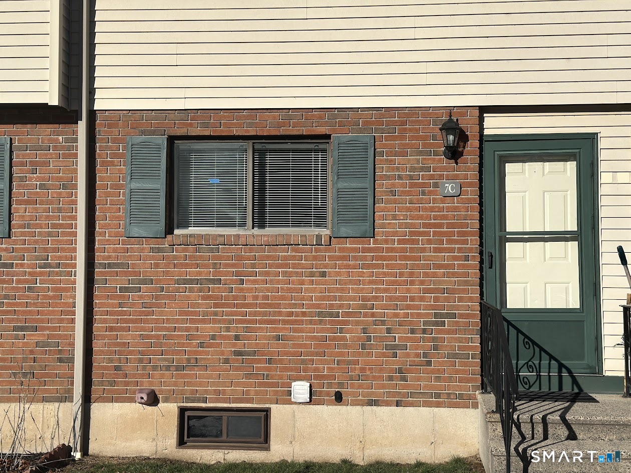 Homes for sale in Naugatuck, CT | 39 Horton Hill Rd #7C, Naugatuck, CT 06770 | MLS# 24148127