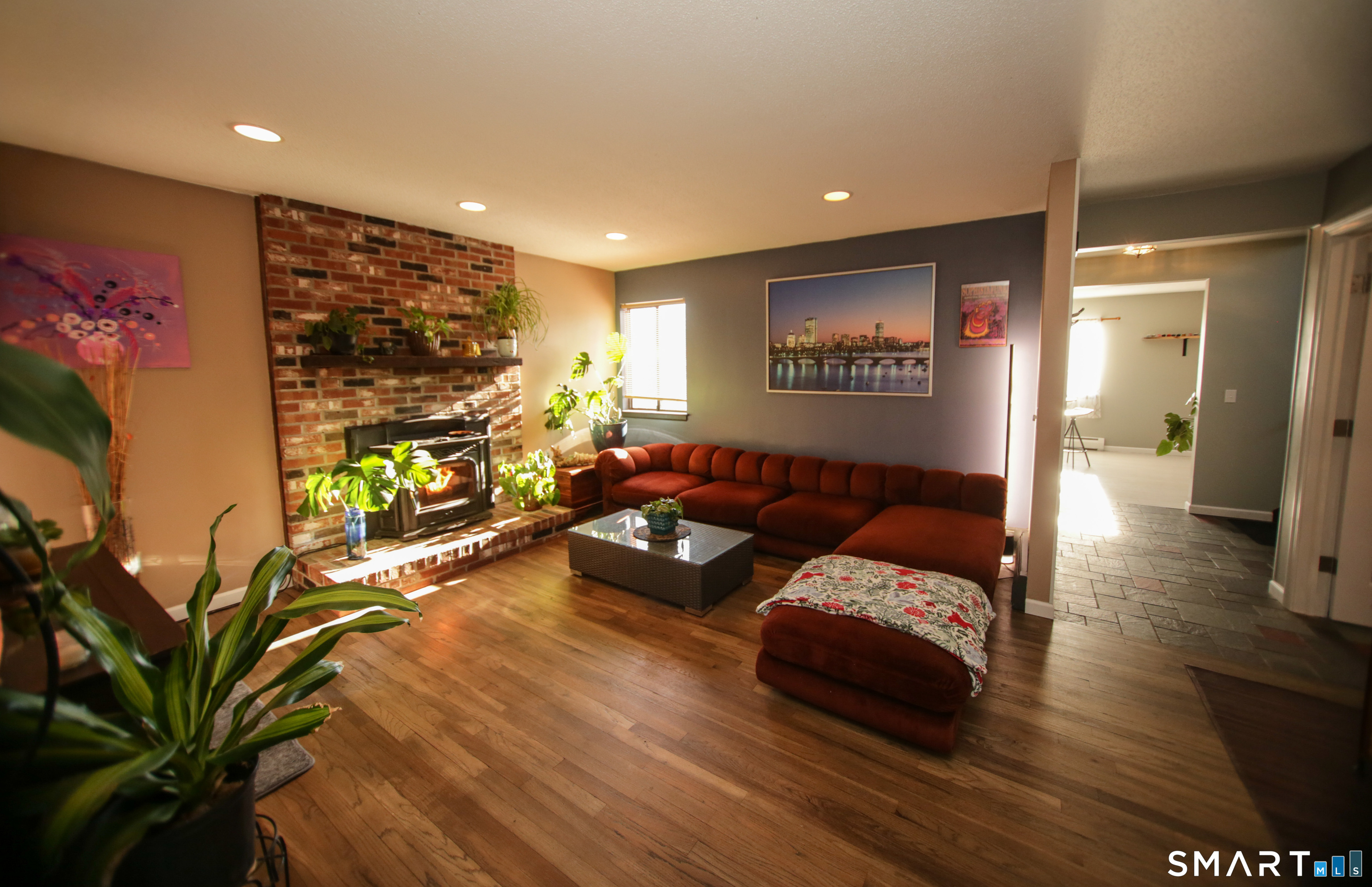 Photo 16 of 2 Meadow Court, Simsbury, CT