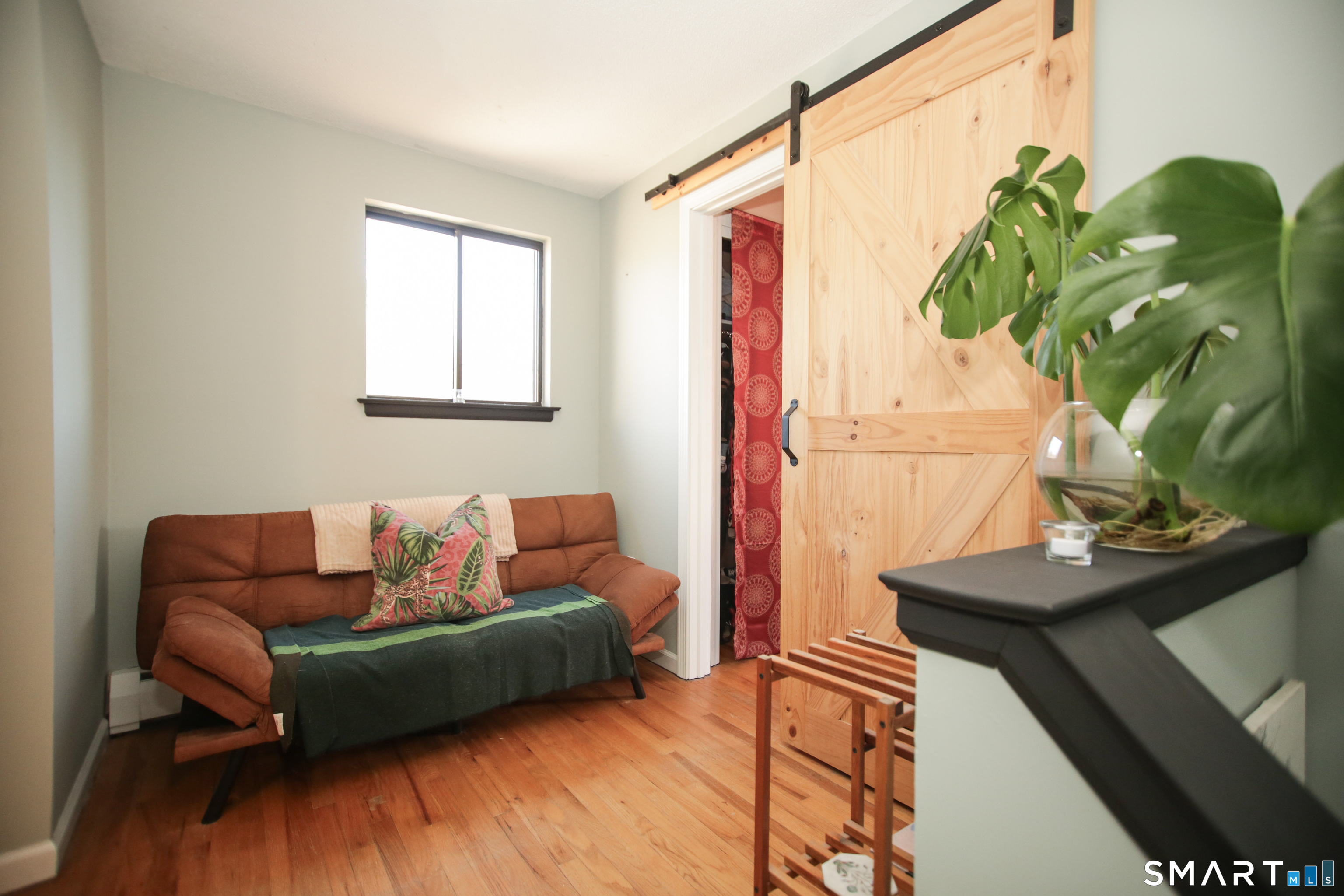 Photo 25 of 2 Meadow Court, Simsbury, CT