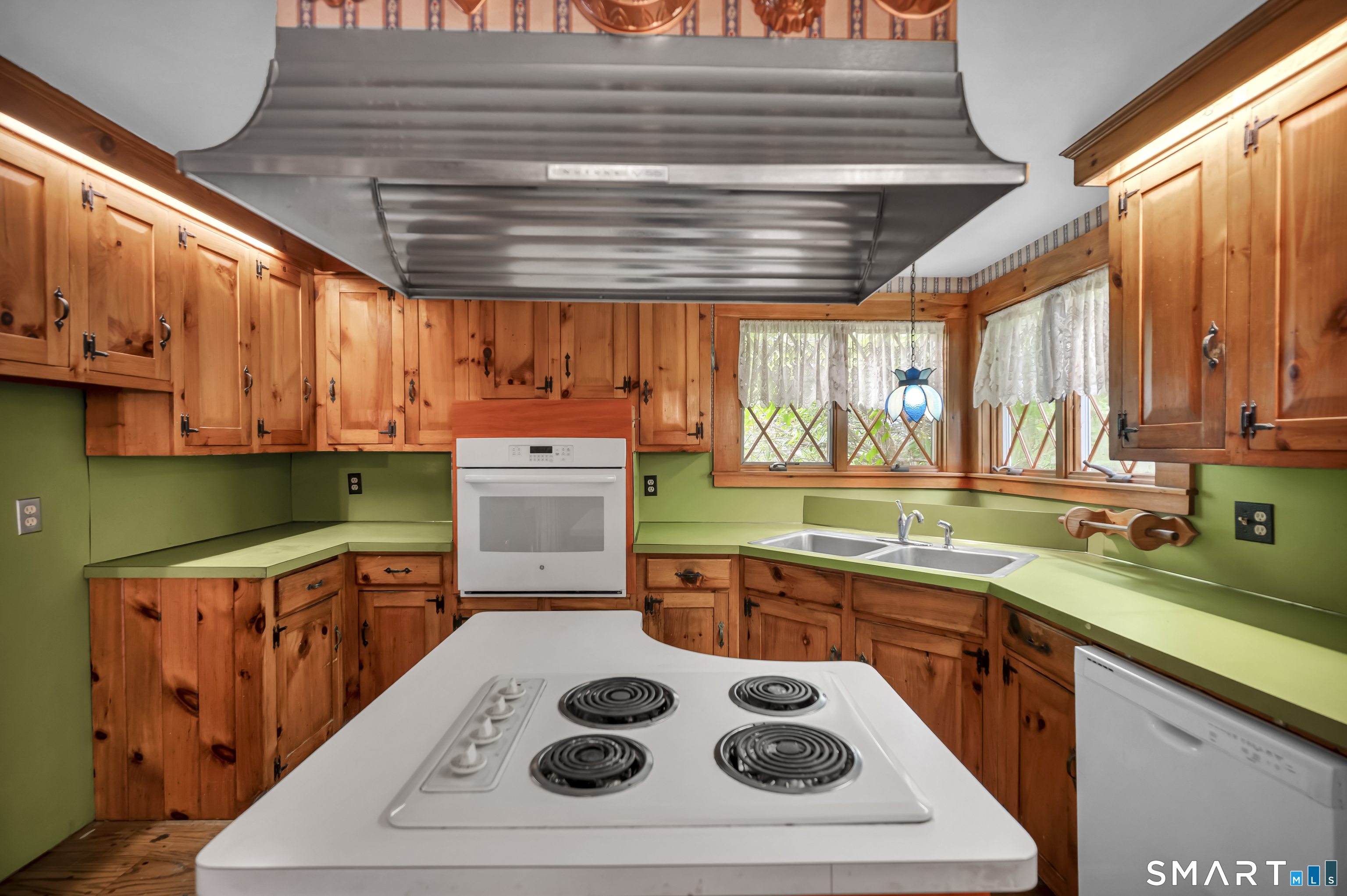 Photo 19 of 1543 Durham Road, Madison, CT