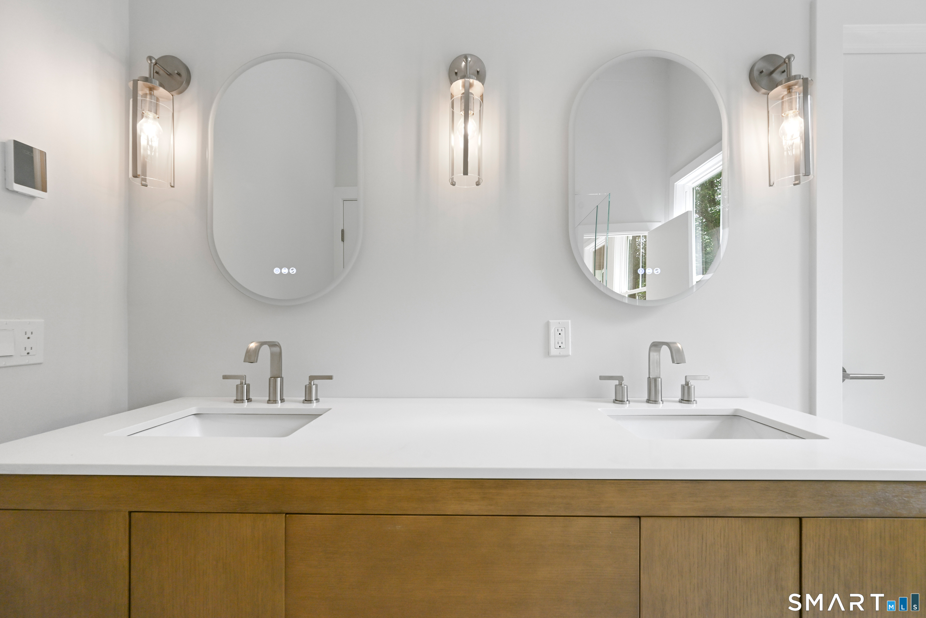 Photo 8 of 17 Clover Lane, Westport, CT