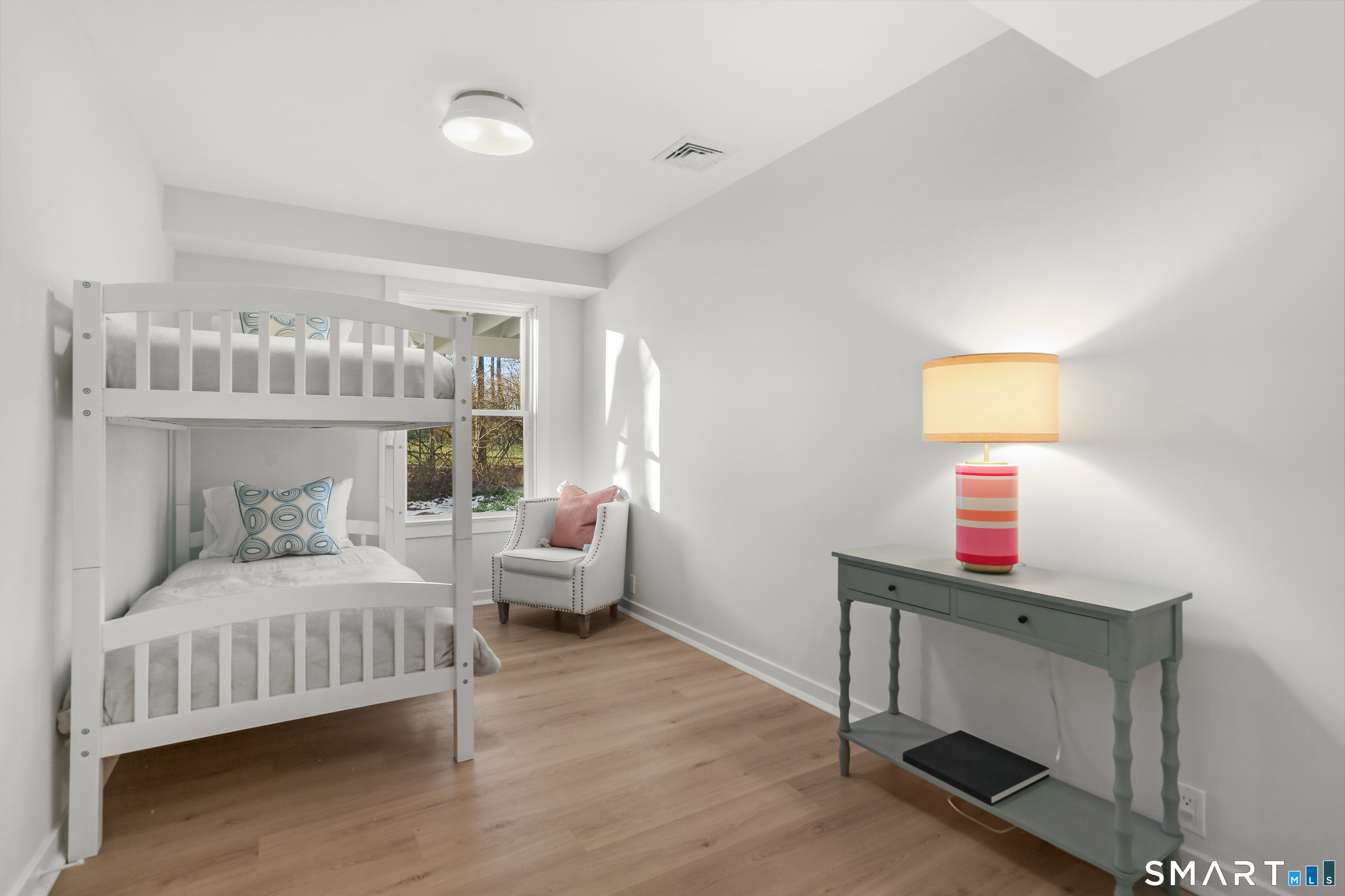 Photo 18 of 17 Clover Lane, Westport, CT