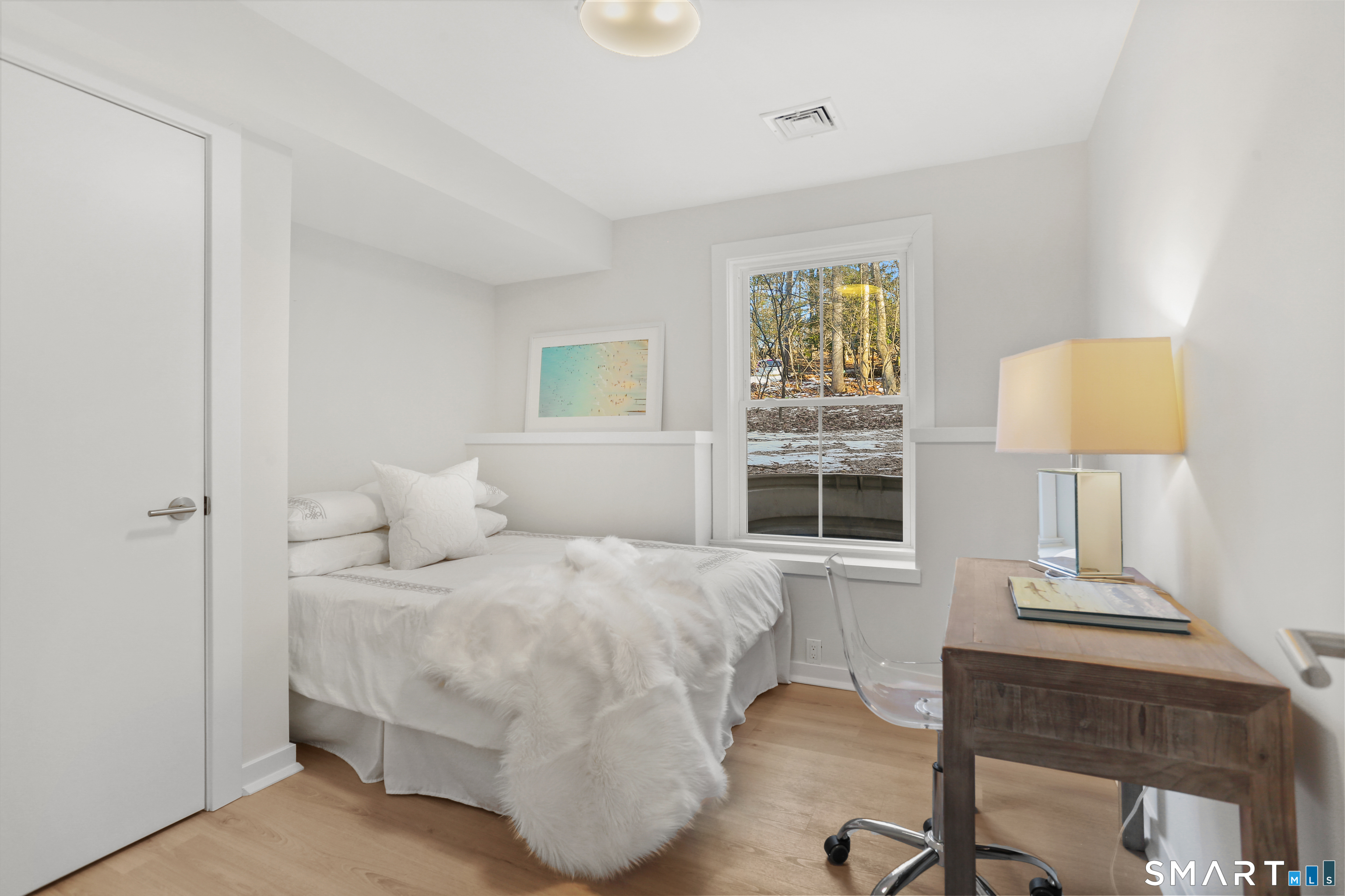 Photo 20 of 17 Clover Lane, Westport, CT