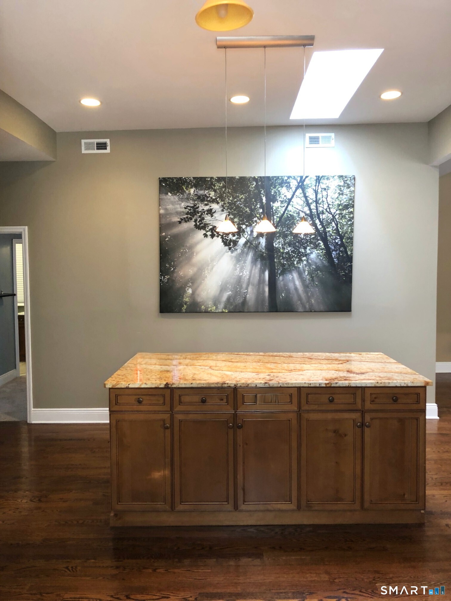 Homes for sale in Norwalk, CT | 71a Osborne Ave #APT A4, Norwalk, CT 06855 | MLS# 24148170