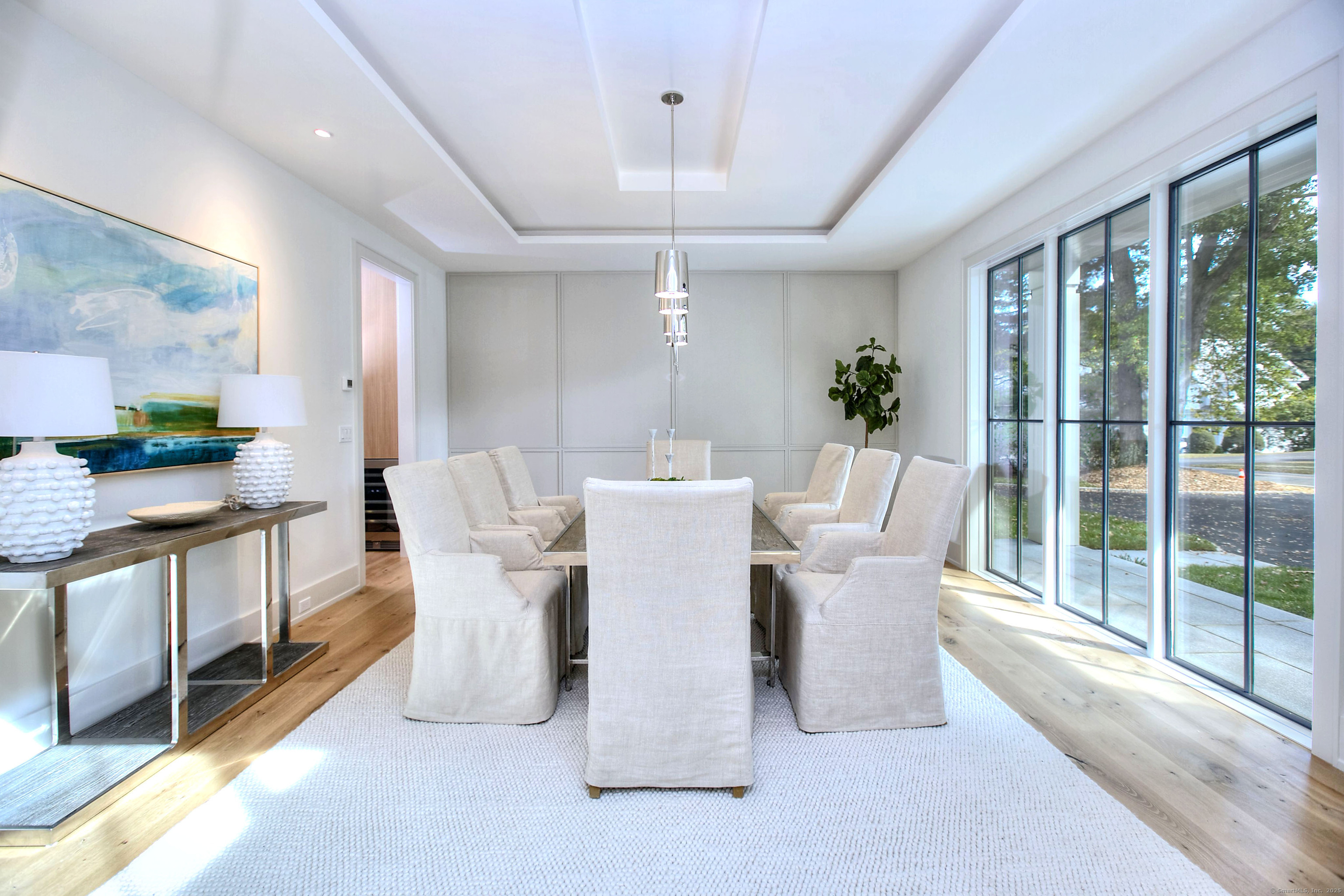 Photo 14 of 125 Old Road, Westport, CT