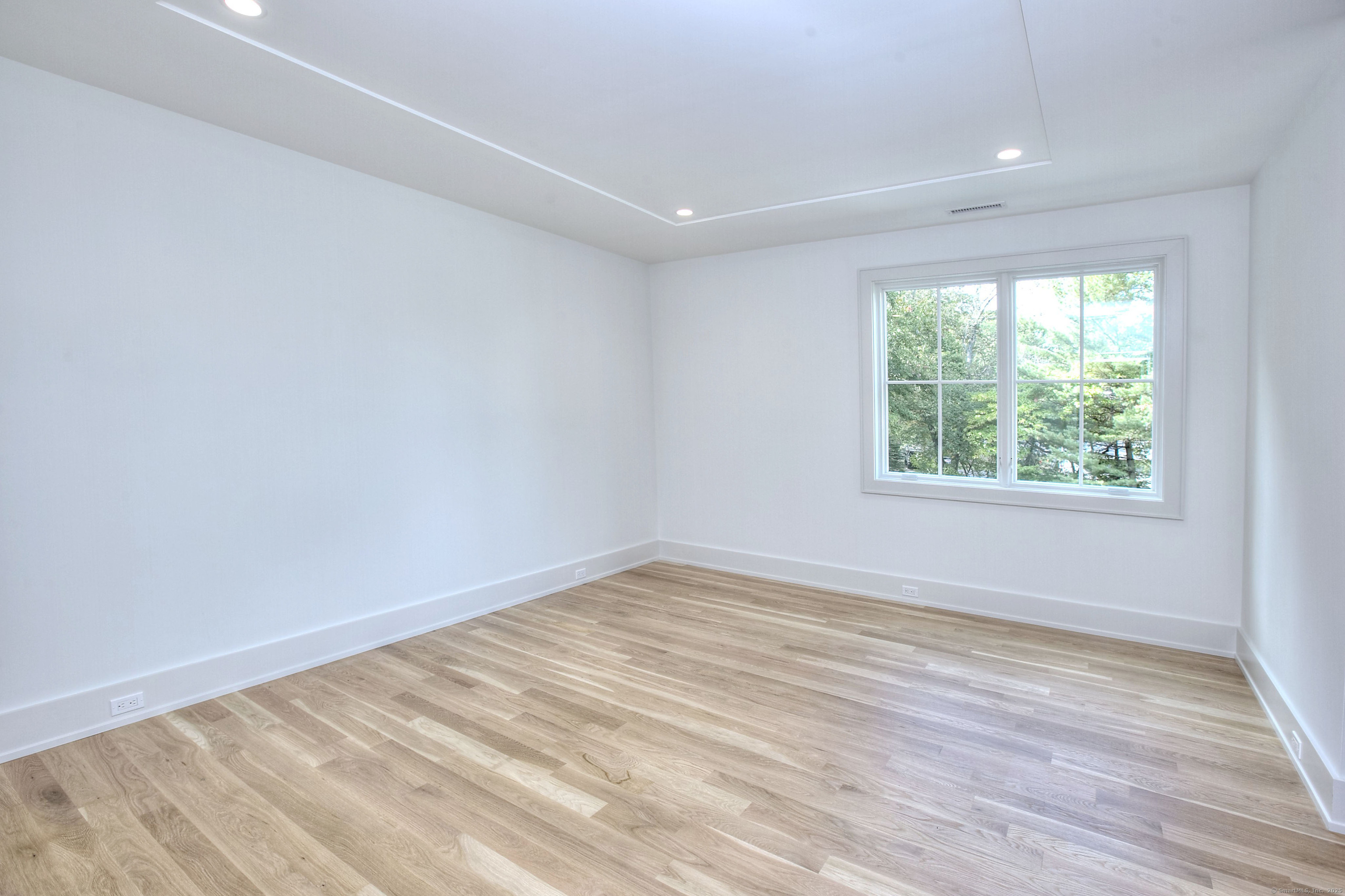 Photo 31 of 125 Old Road, Westport, CT