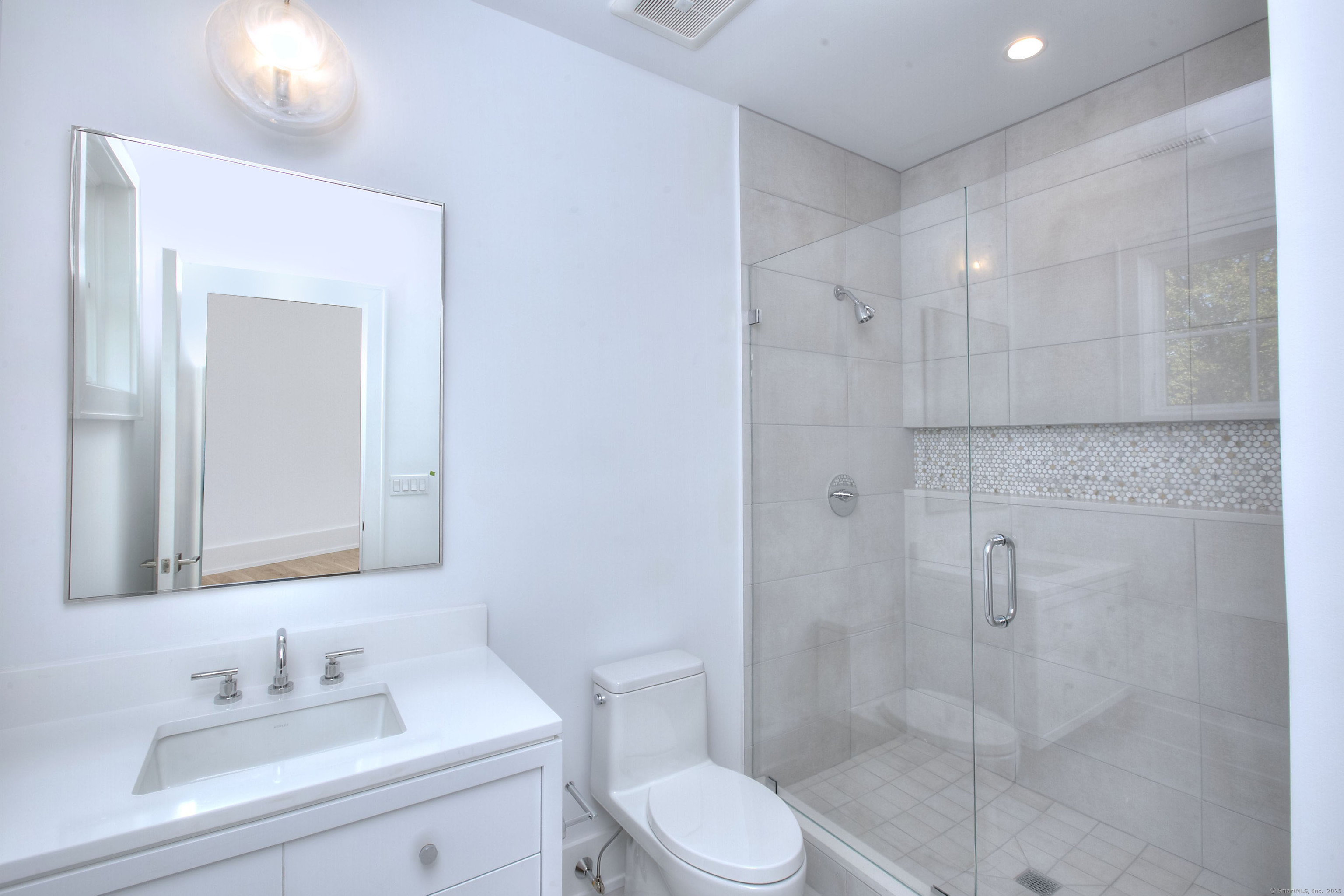 Photo 32 of 125 Old Road, Westport, CT