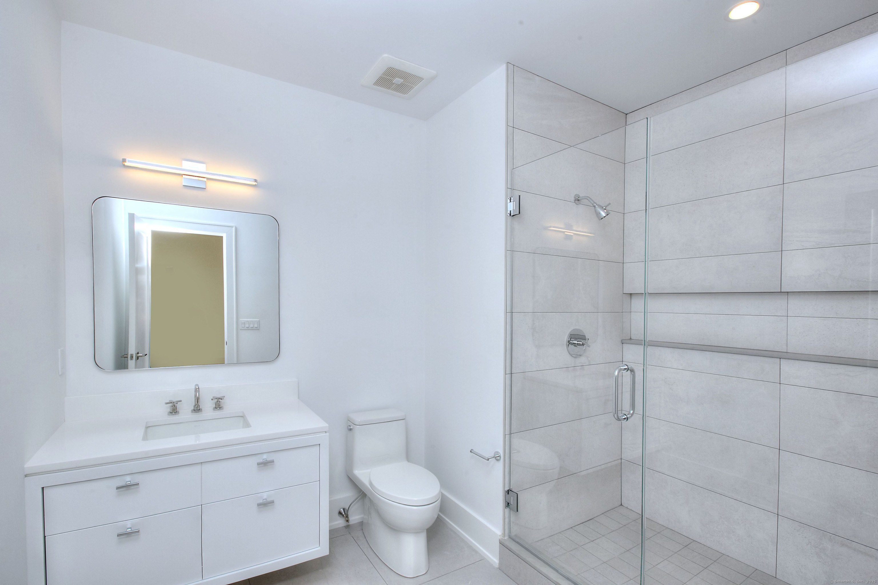 Photo 28 of 125 Old Road, Westport, CT