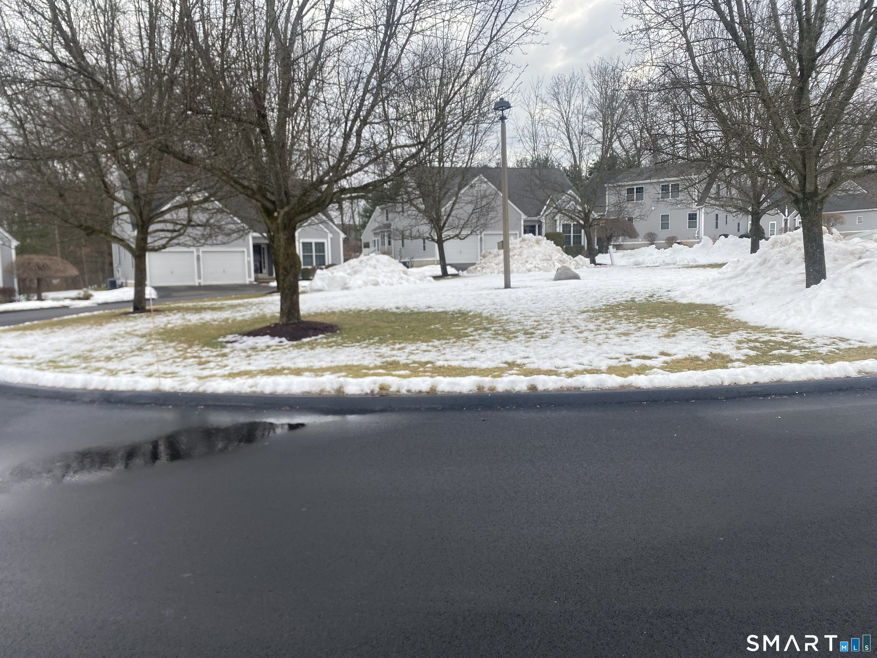 Homes for sale in Southington, CT | 36 Buckland St #19, Southington, CT 06479 | MLS# 24148225