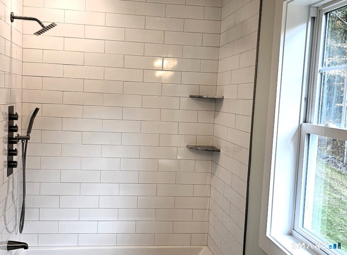 Photo 17 of 23 Ivy Hill Road, Waterford, CT