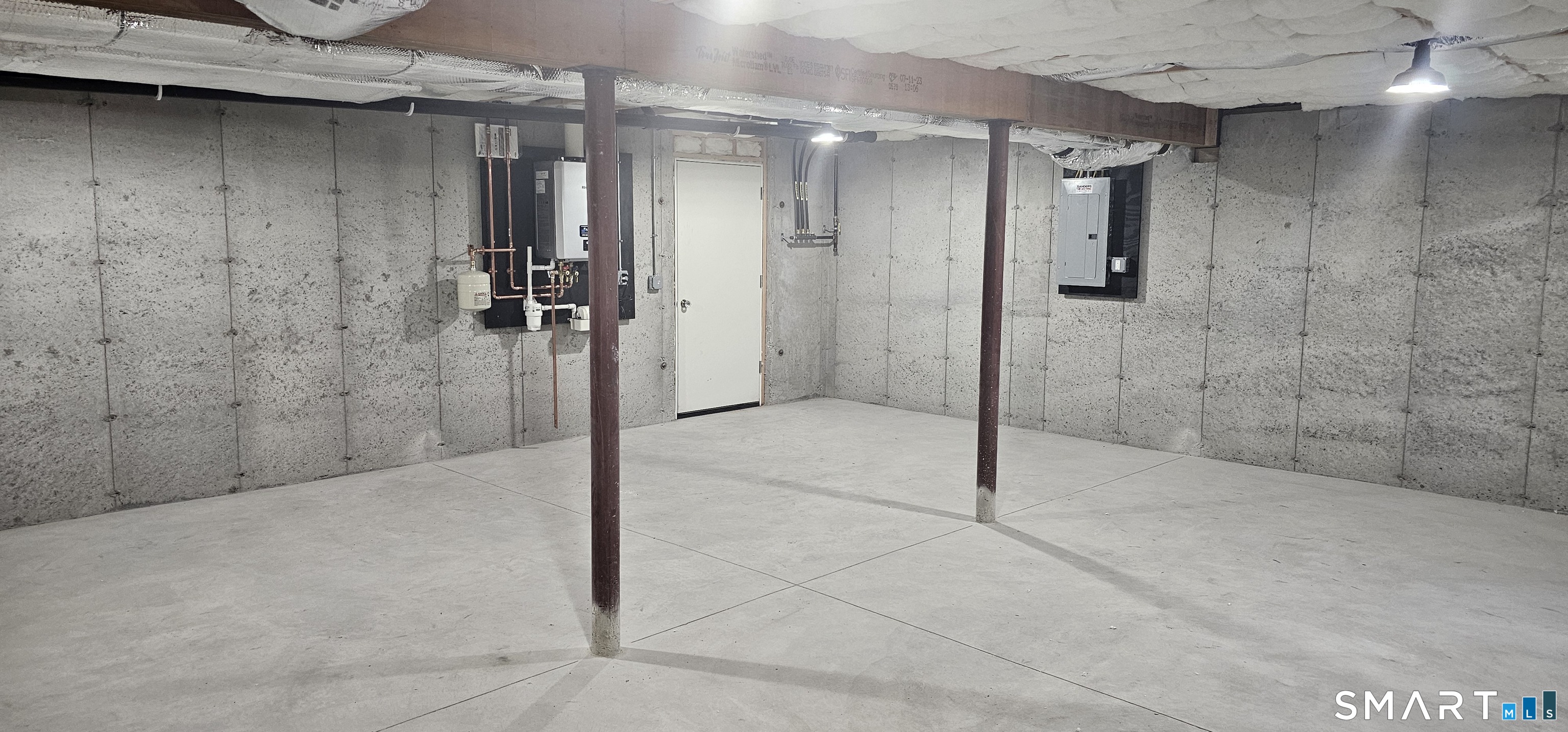 Photo 25 of 23 Ivy Hill Road, Waterford, CT