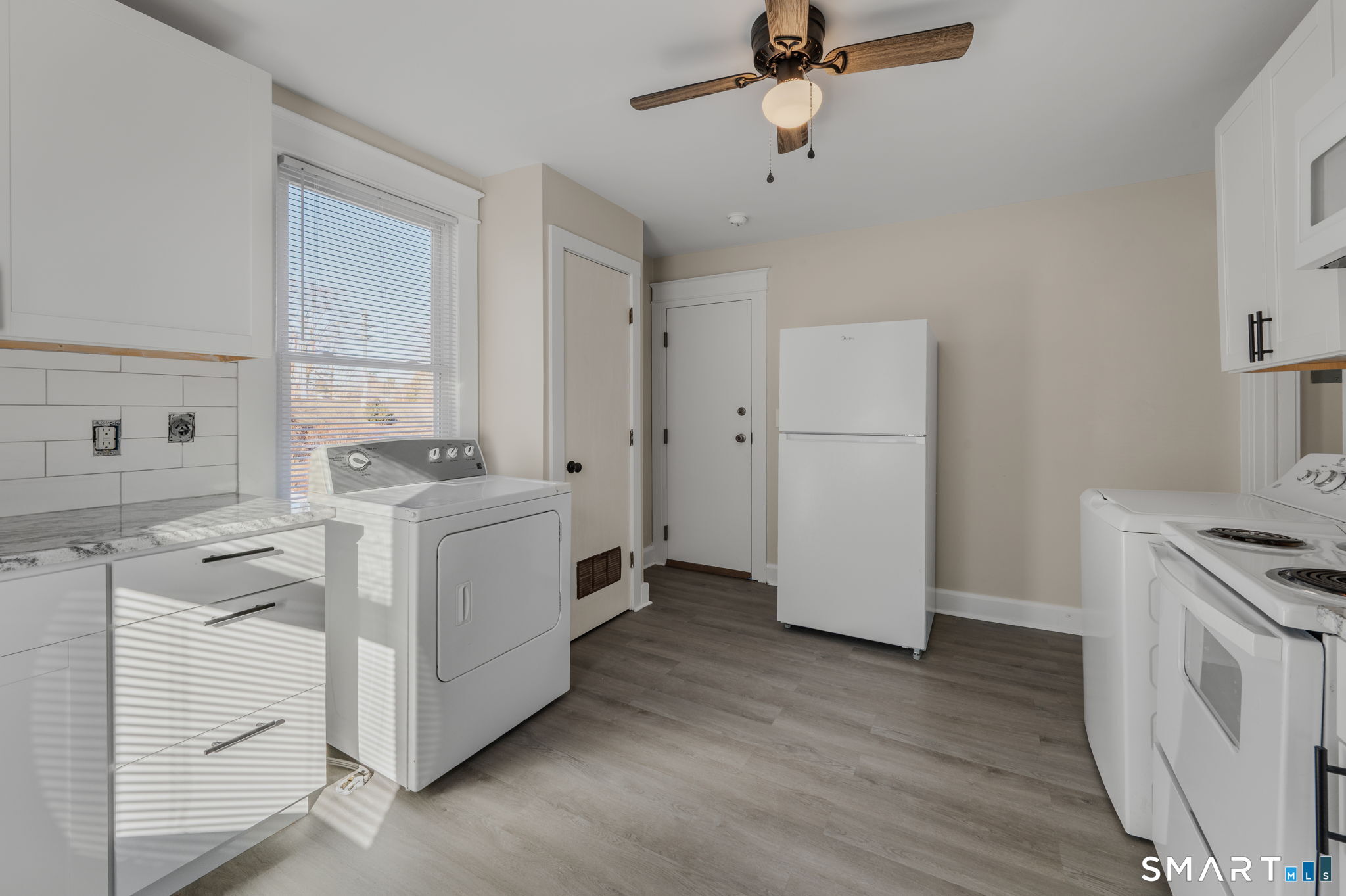 Photo 22 of 113 Pequot Avenue, New London, CT