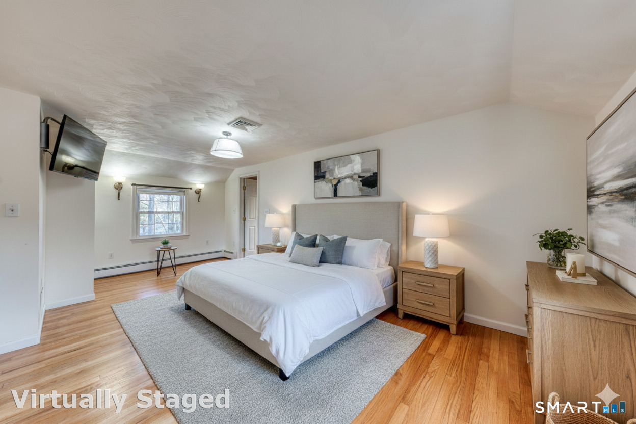 Photo 13 of 25 Hunter Lane, Glastonbury, CT