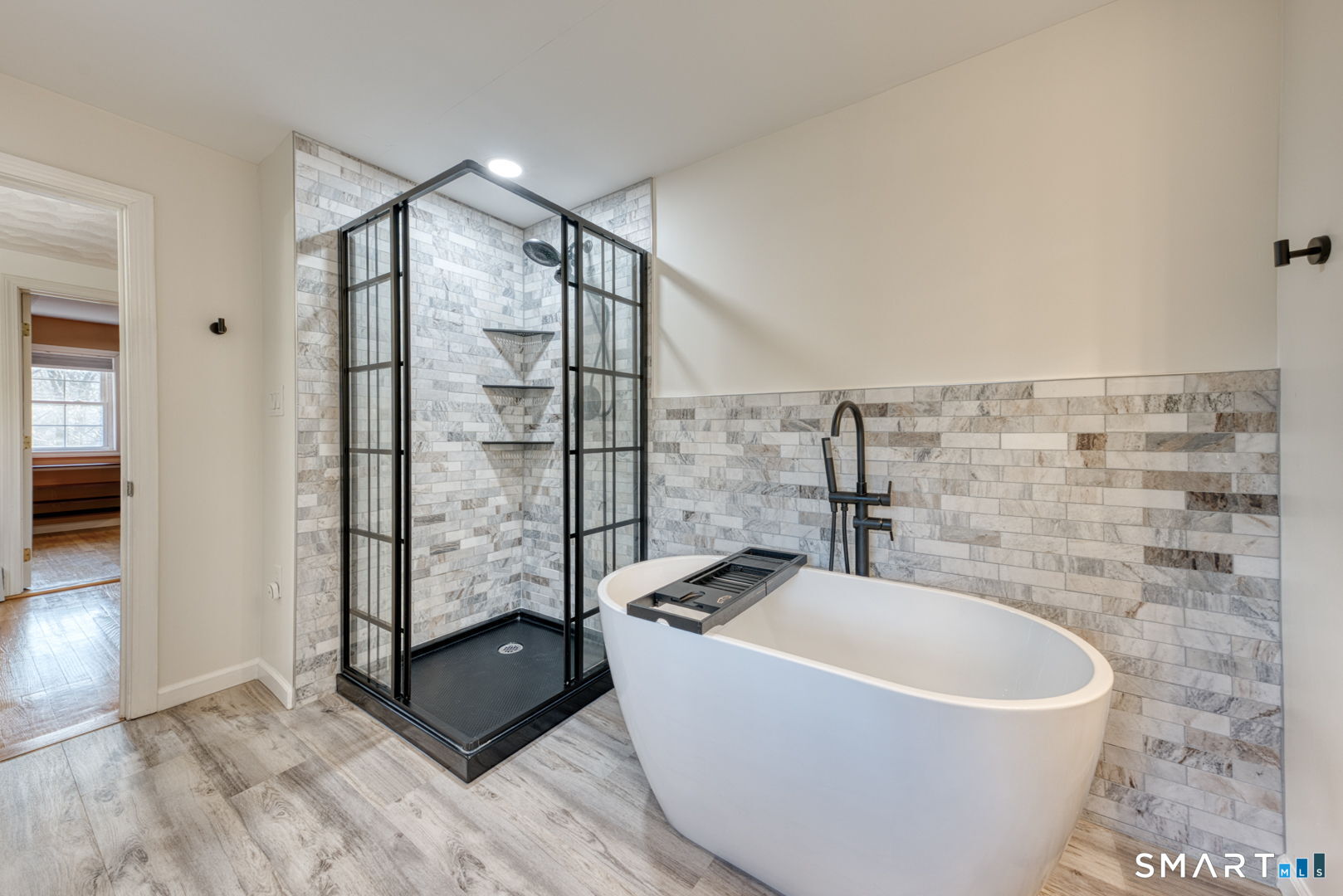 Photo 15 of 25 Hunter Lane, Glastonbury, CT