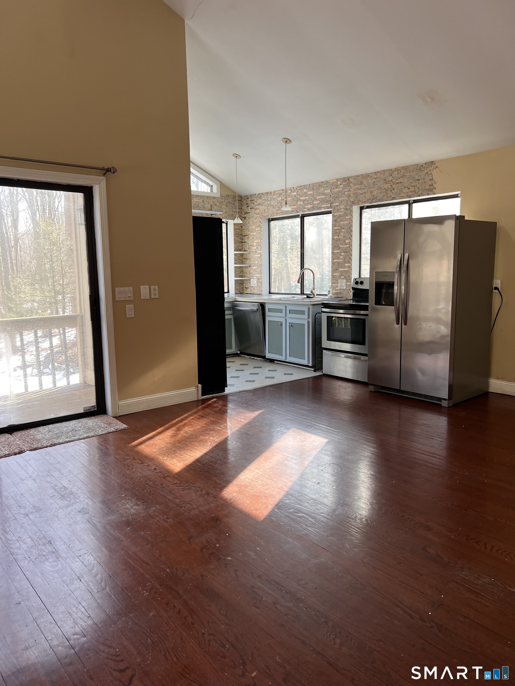 Photo 24 of 255 Stonehedge Lane, Guilford, CT