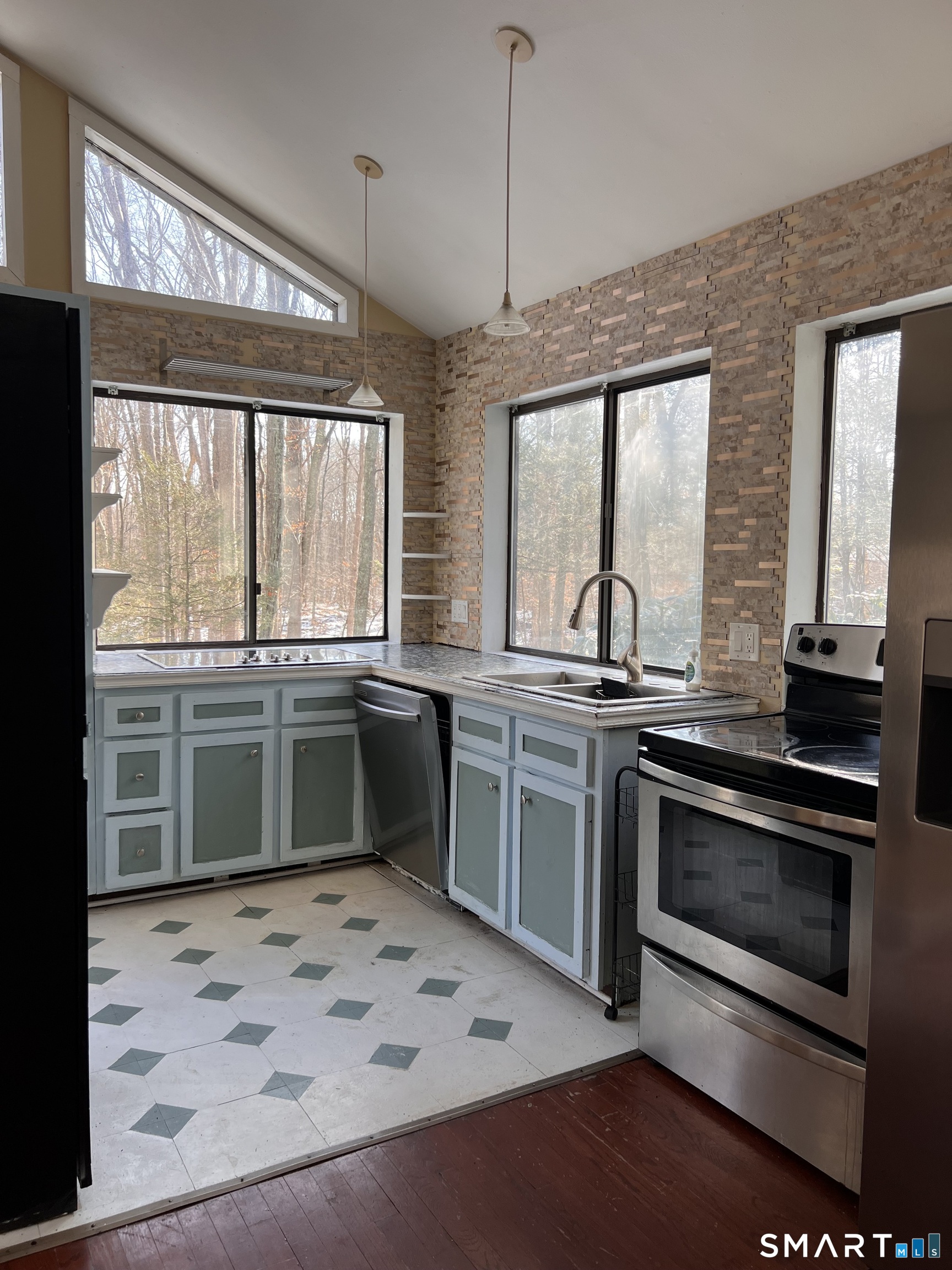 Photo 26 of 255 Stonehedge Lane, Guilford, CT