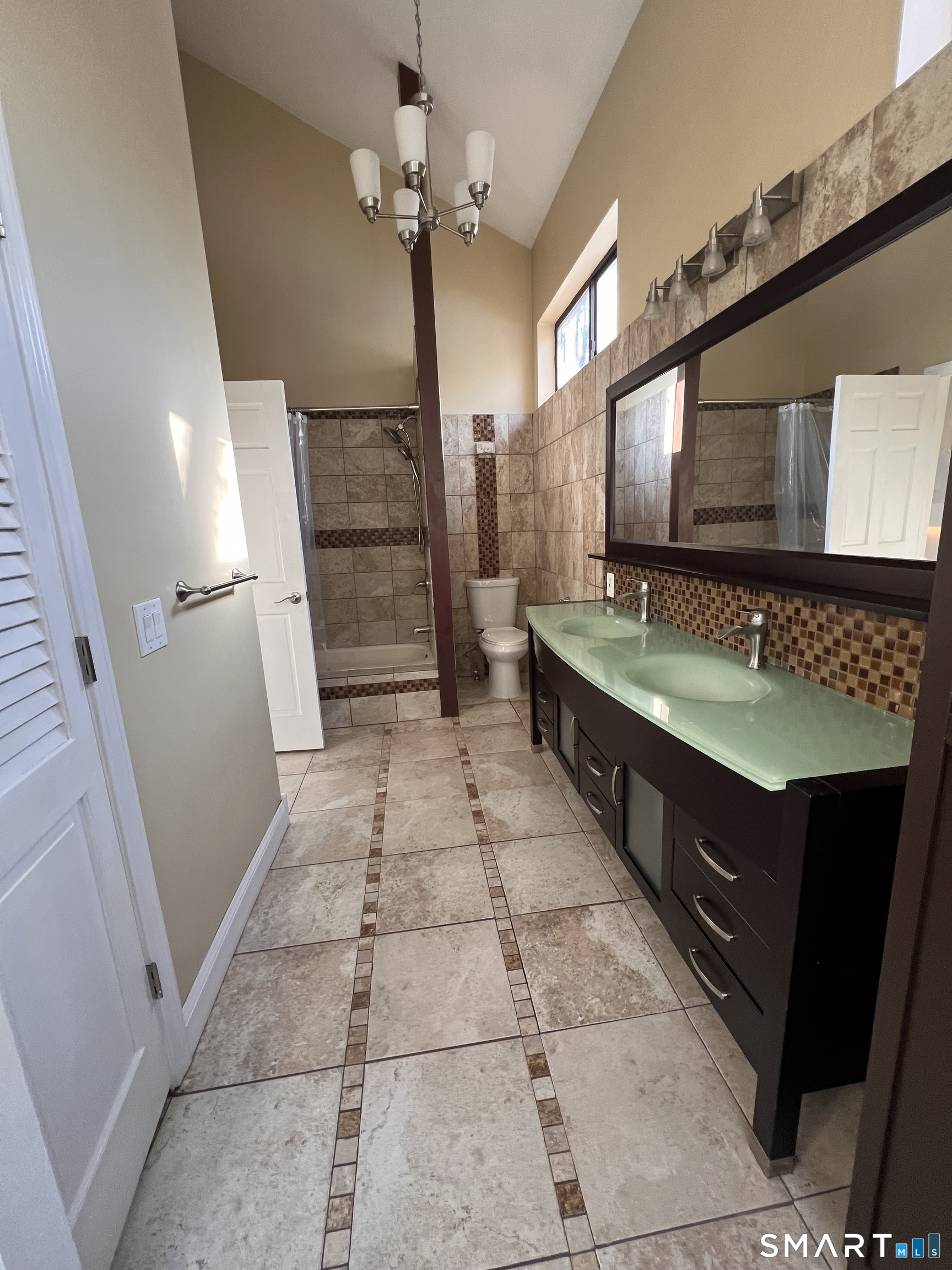 Photo 28 of 255 Stonehedge Lane, Guilford, CT