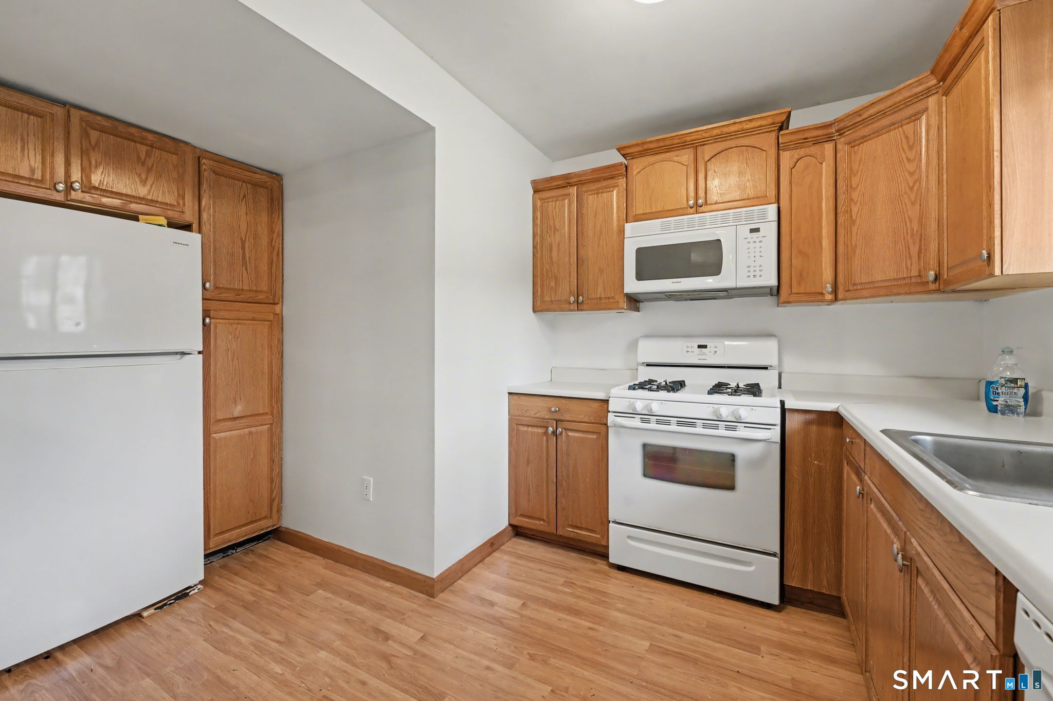 Photo 5 of 155 Cottonwood Road, Newington, CT