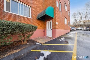 18 Prospect Avenue, Unit APT B1