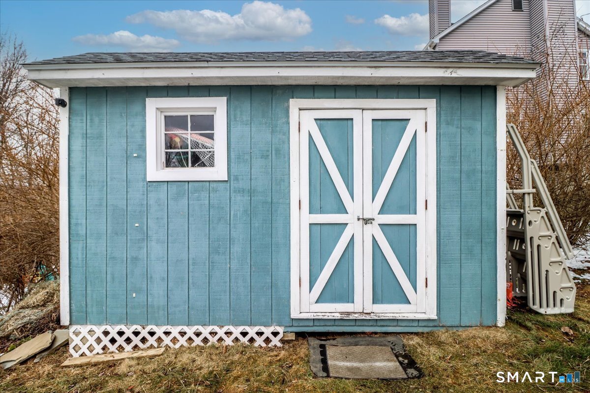 Photo 40 of 136 Peck Road, Torrington, CT