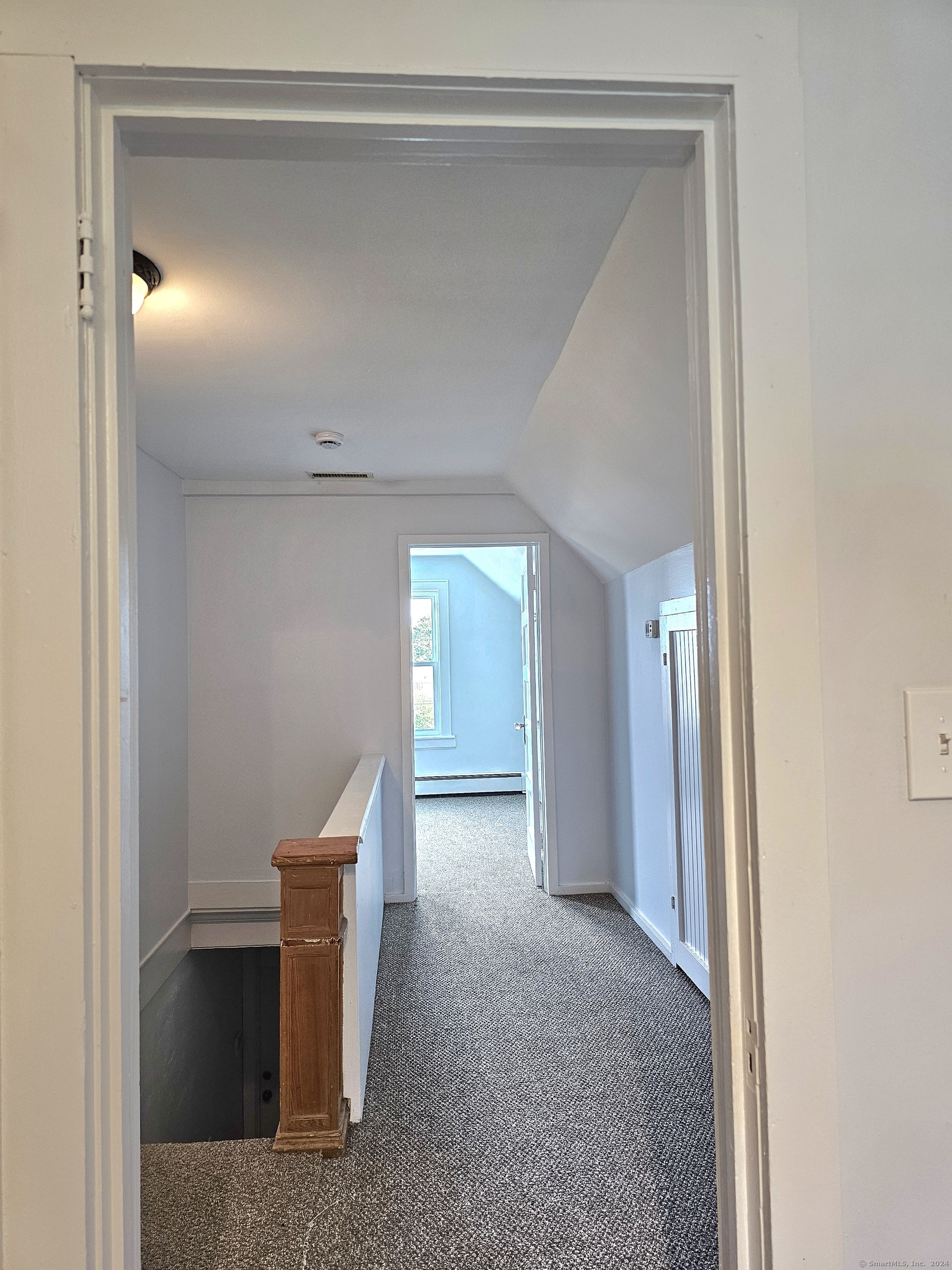 Photo 11 of 4 Knoll Avenue, Milford, CT