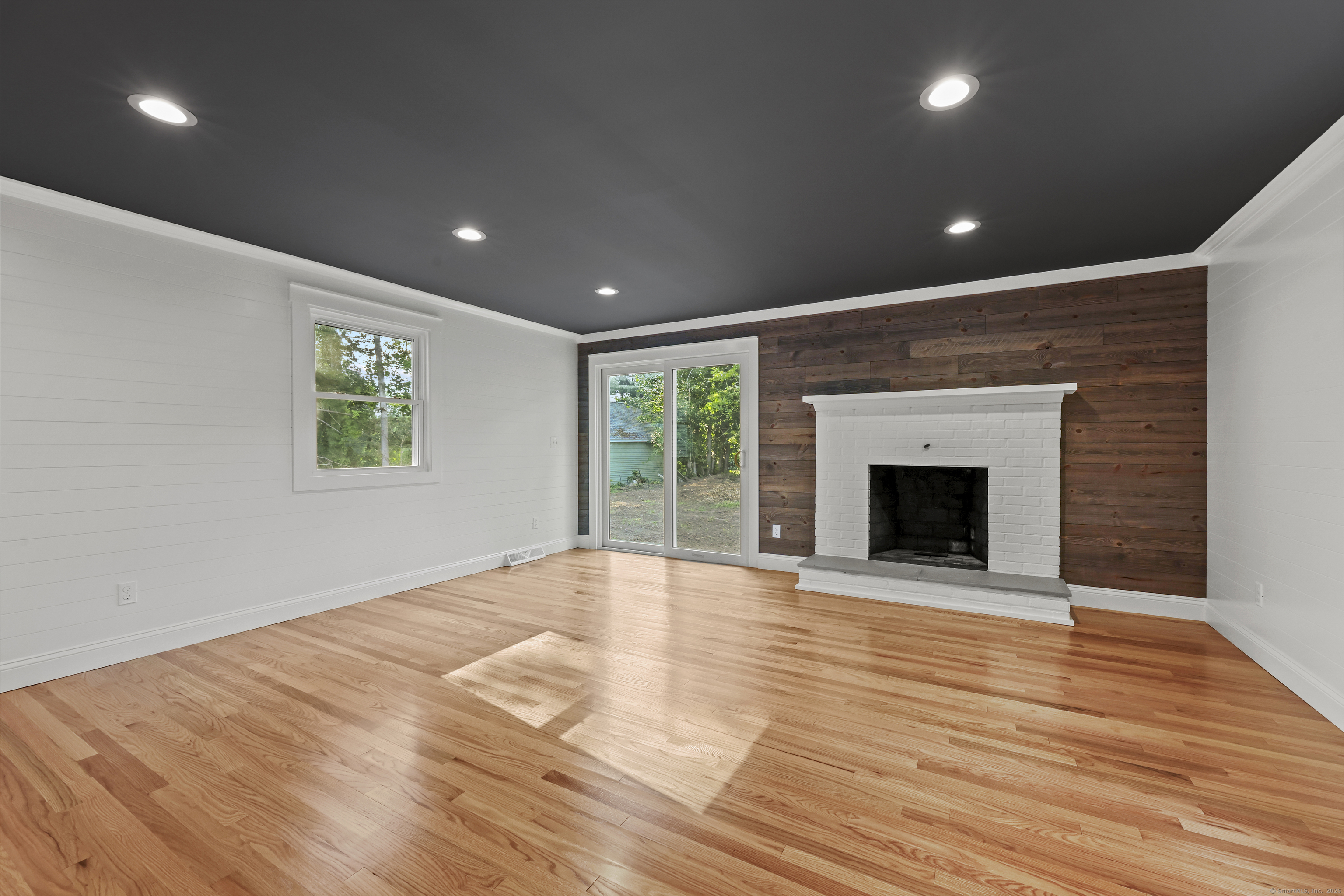 Homes for sale in Glastonbury, CT | 15 Lancaster Rd, Glastonbury, CT 06033 | MLS# 24148471