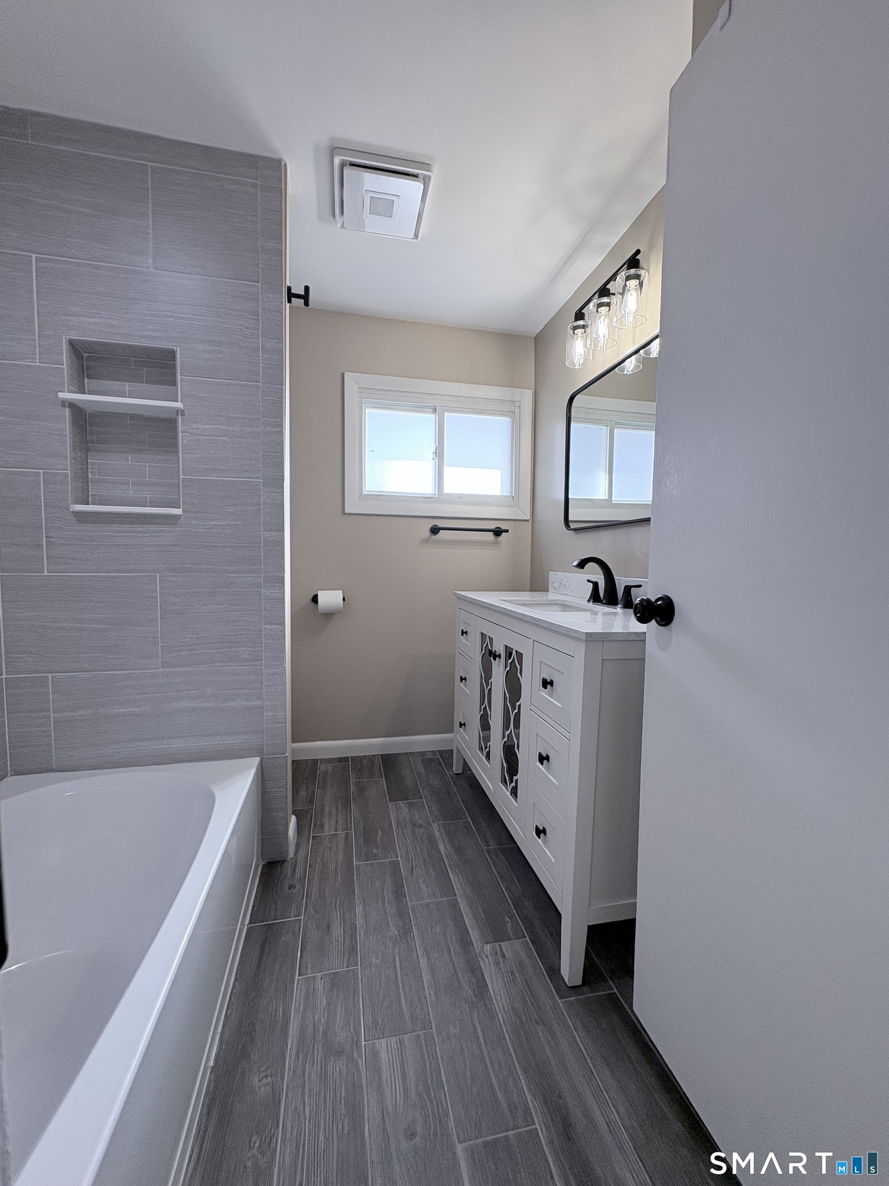 Photo 16 of 80A Balaban Road, Colchester, CT