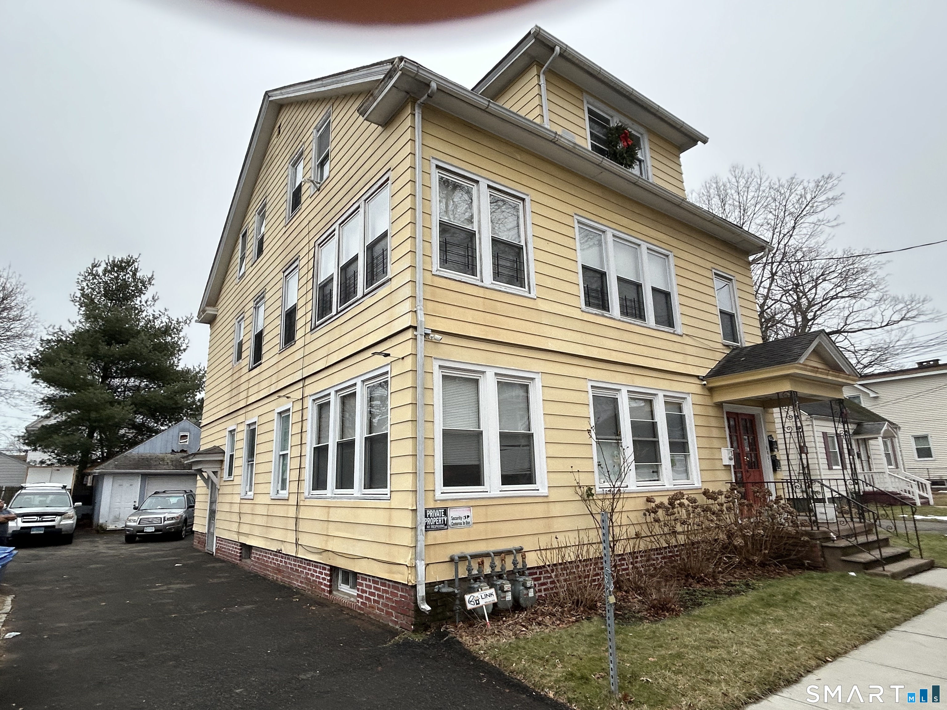 Homes for sale in Hamden, CT | 98 1st St, Hamden, CT 06514 | MLS# 24147490