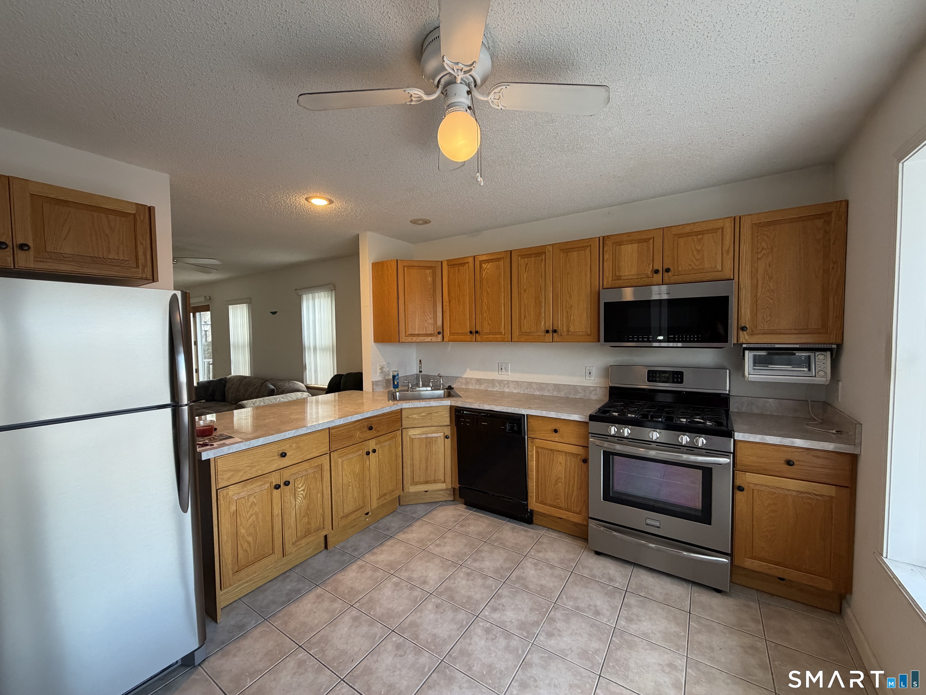 Homes for sale in North Haven, CT | 11 Saint John St #G8, North Haven, CT 06473 | MLS# 24132863