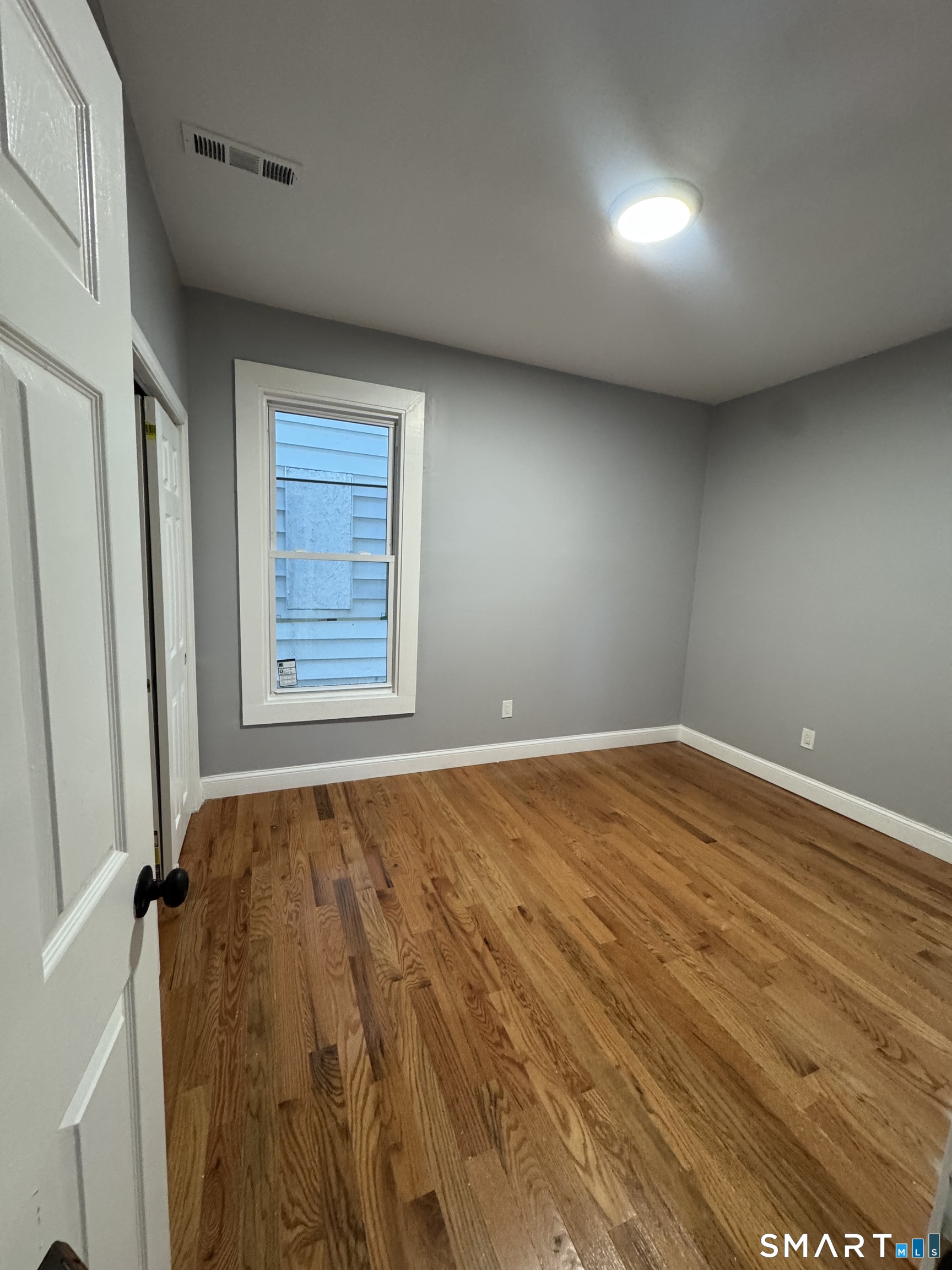 Photo 4 of 231 Davenport Avenue, New Haven, CT