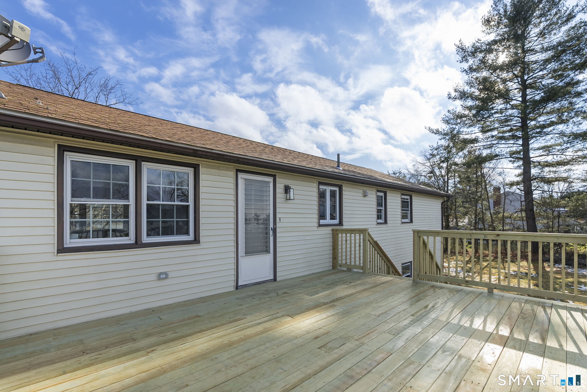 Photo 12 of 272 Brentmoor Road, East Hartford, CT