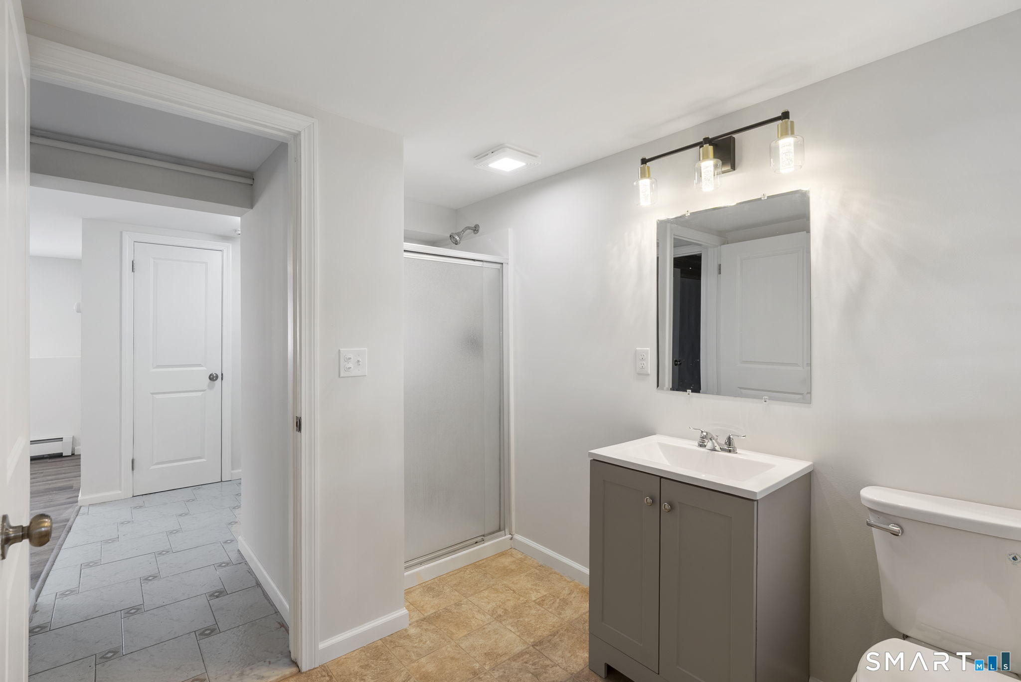 Photo 24 of 272 Brentmoor Road, East Hartford, CT