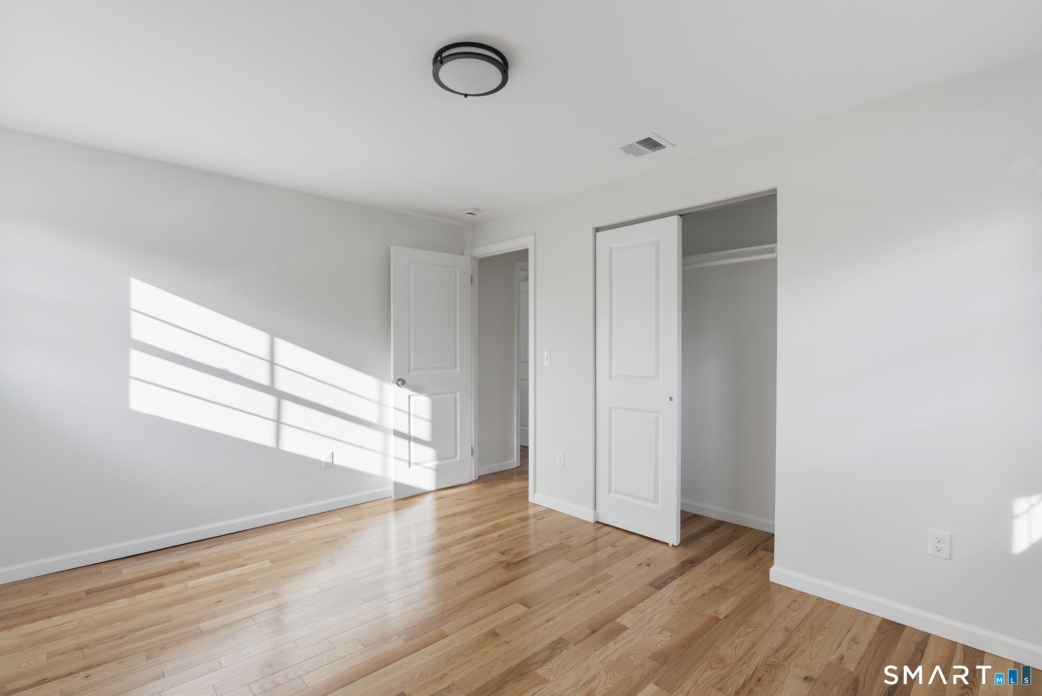 Photo 17 of 272 Brentmoor Road, East Hartford, CT