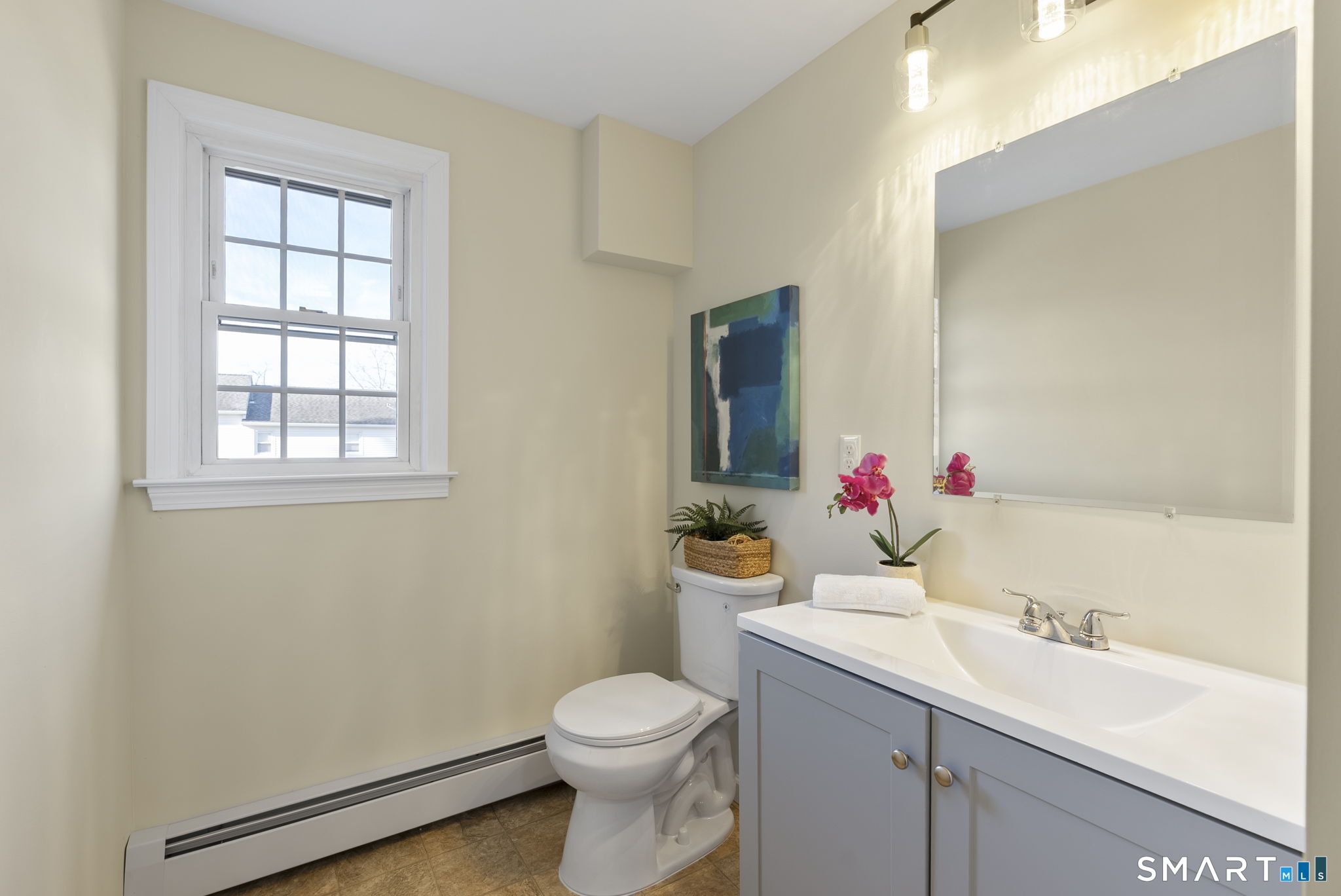 Photo 18 of 272 Brentmoor Road, East Hartford, CT