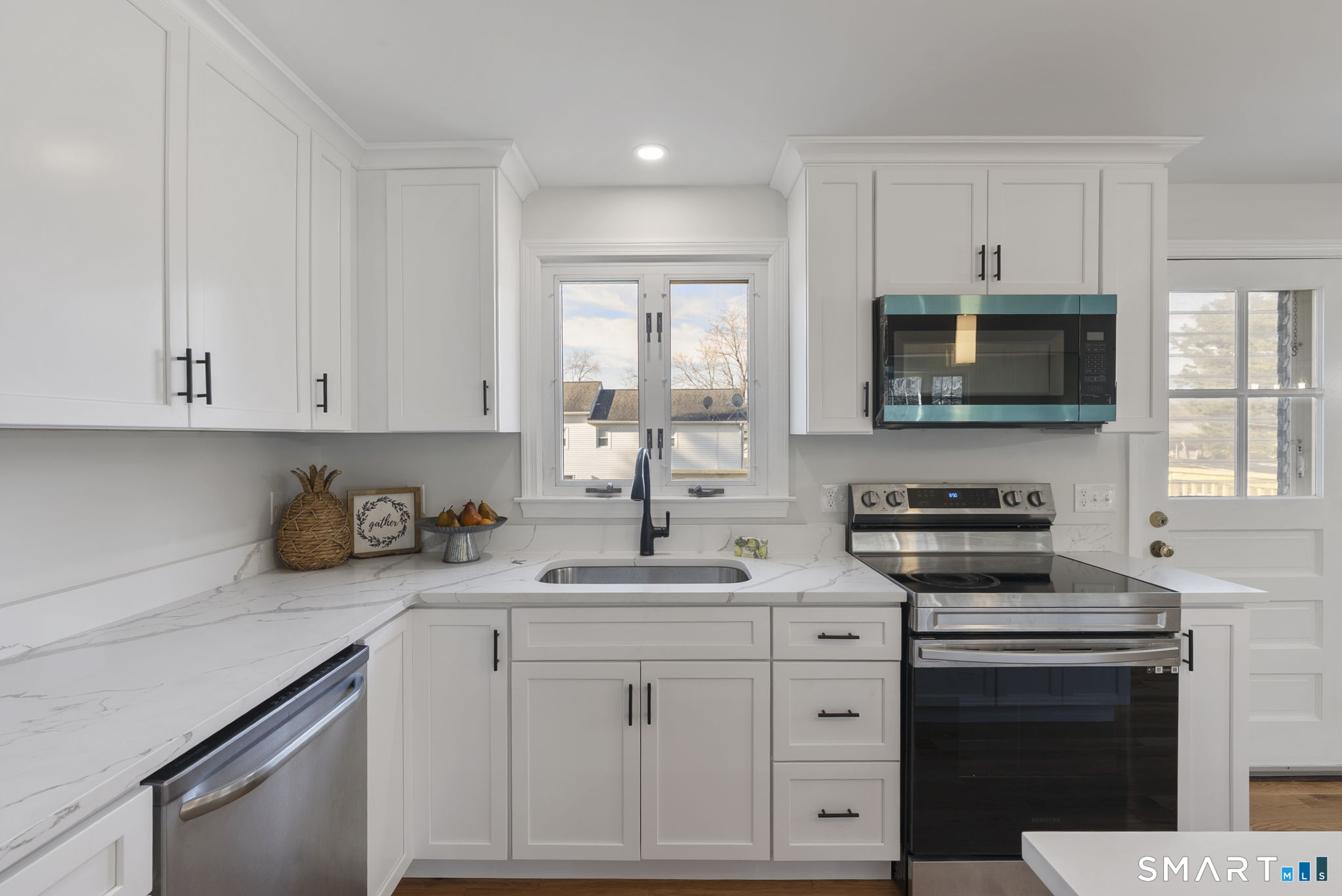 Photo 6 of 272 Brentmoor Road, East Hartford, CT