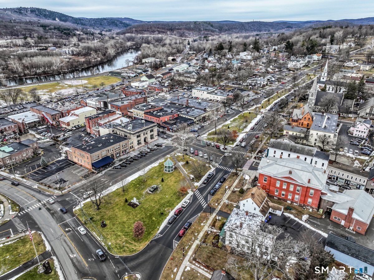 Homes for sale in New Milford, CT | 11 Middle St, New Milford, CT 06776 | MLS# 24148324