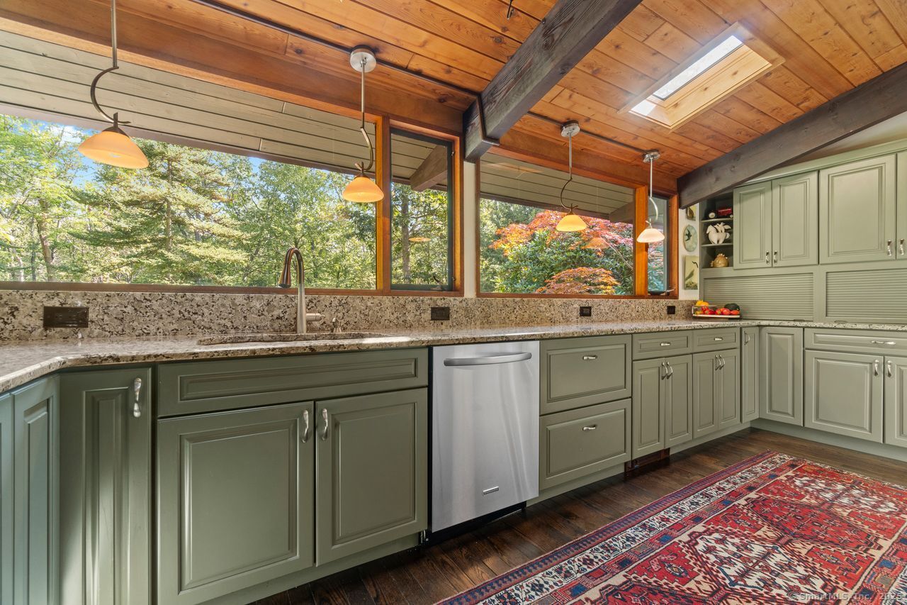 331 Tater Hill, East Haddam, 06423, 4 Bedrooms Bedrooms, 0 ,2 BathroomsBathrooms,Single Family For Sale,For Sale,Tater Hill,0,24148516