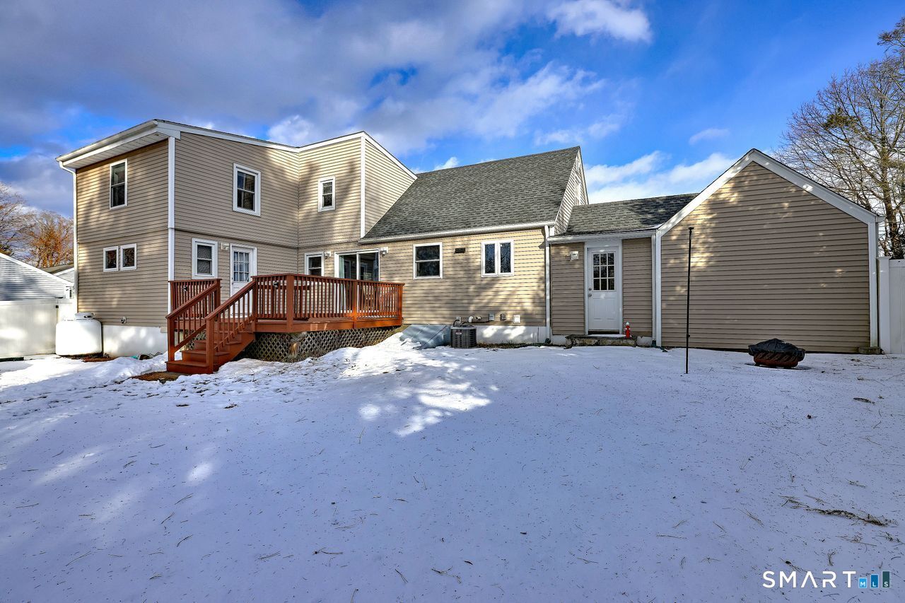 Homes for sale in Shelton, CT | 181 Isinglass Rd, Shelton, CT 06484 | MLS# 24146772