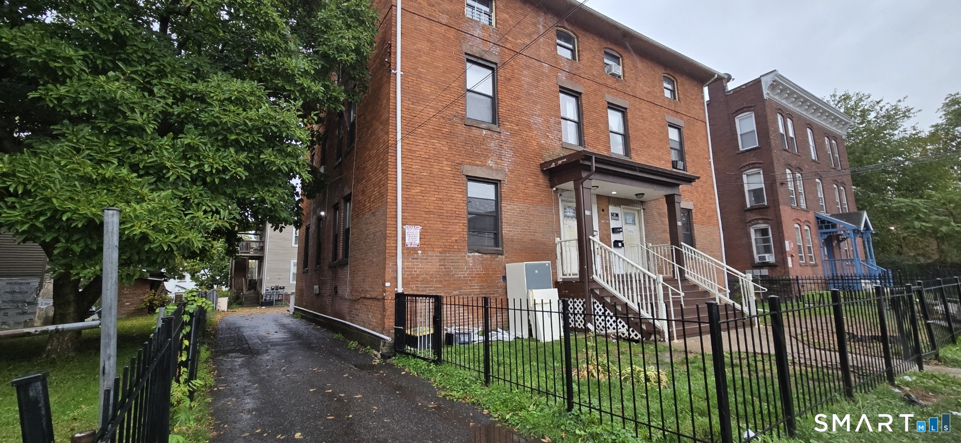 Homes for sale in Hartford, CT | 166 Affleck St, Hartford, CT 06106 | MLS# 24148483