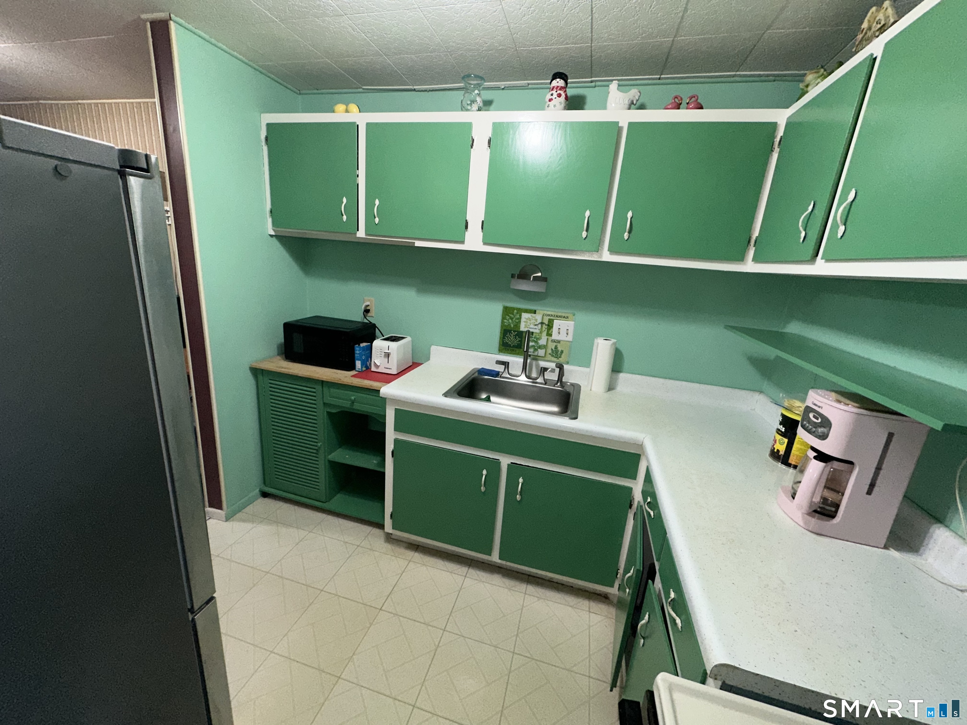 Homes for sale in Milford, CT | 308 Meadowside Rd #APT 311, Milford, CT 06460 | MLS# 24147693