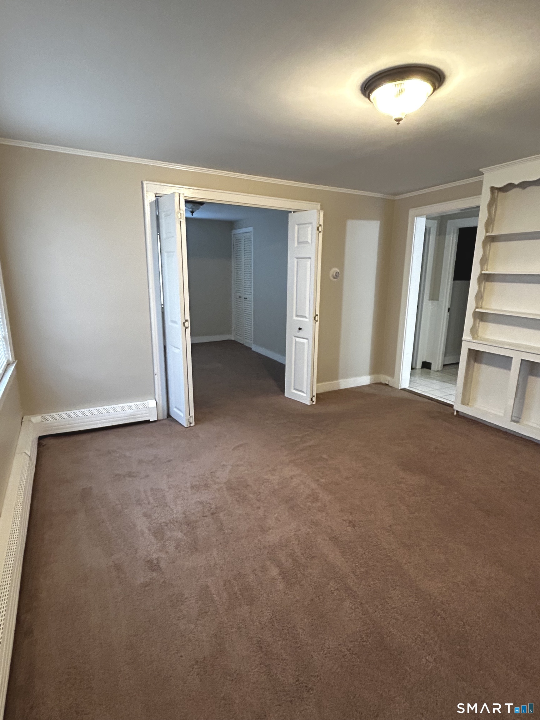 Photo 6 of 565 Main Street, Southington, CT