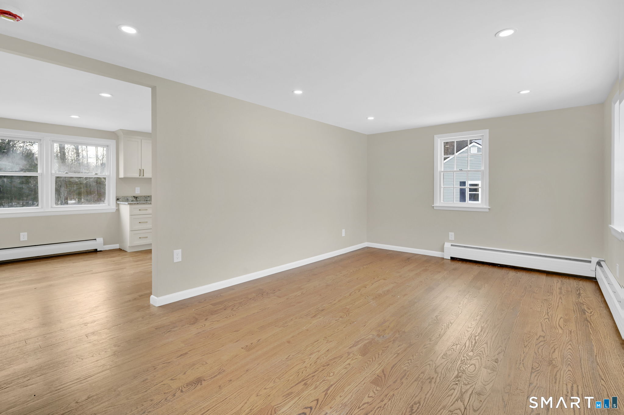 Photo 3 of 813 Overhill Drive, Suffield, CT