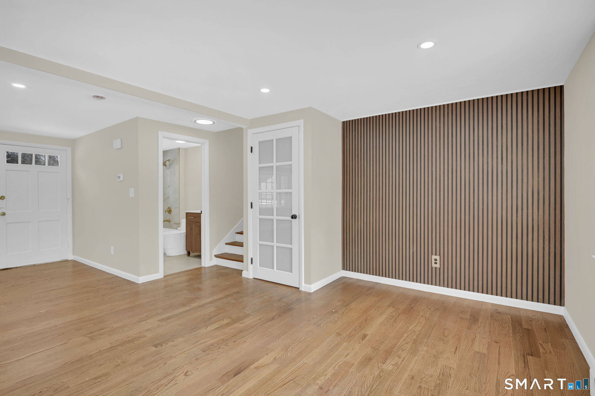 Photo 8 of 813 Overhill Drive, Suffield, CT