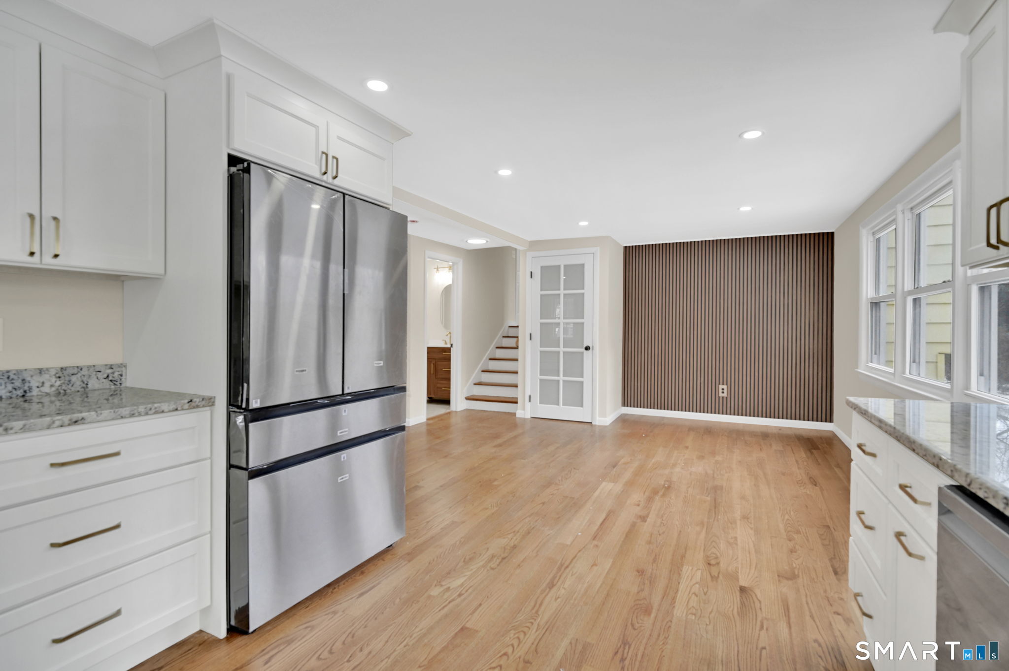 Photo 11 of 813 Overhill Drive, Suffield, CT